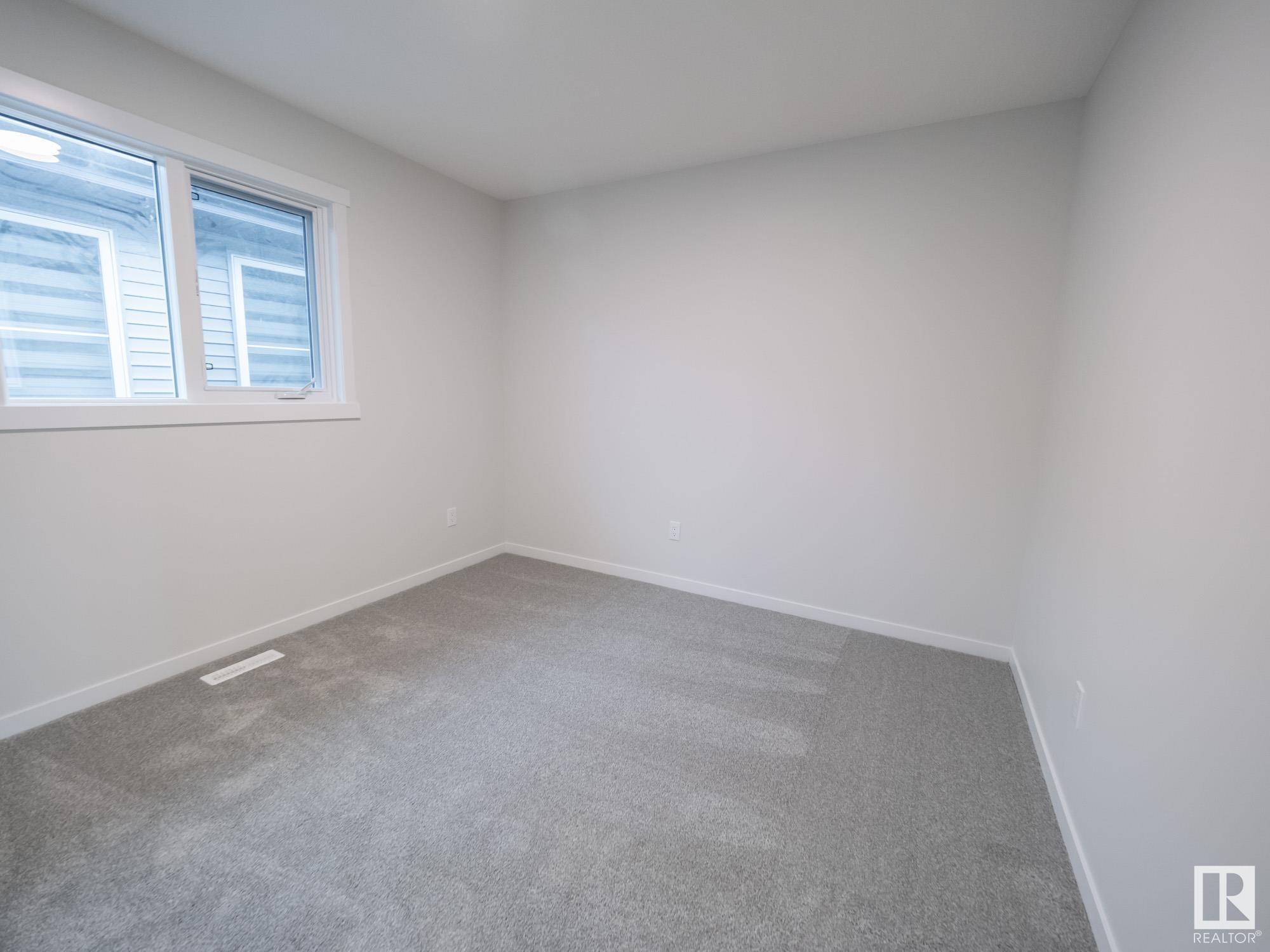      2520 209 ST NW , Edmonton,  ,T6M 2K7 ;  Listing Number: MLS E4418338