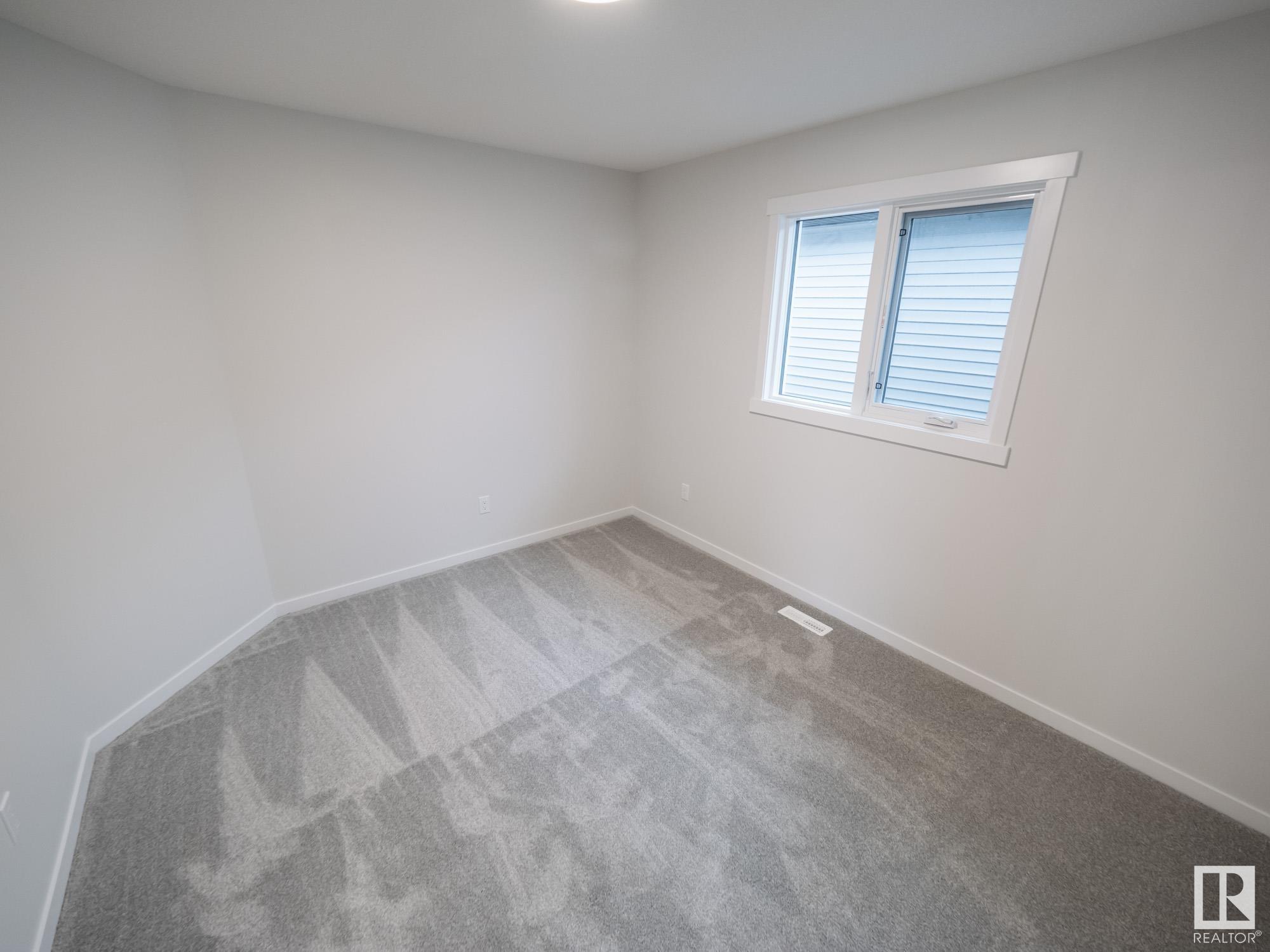      2520 209 ST NW , Edmonton,  ,T6M 2K7 ;  Listing Number: MLS E4418338