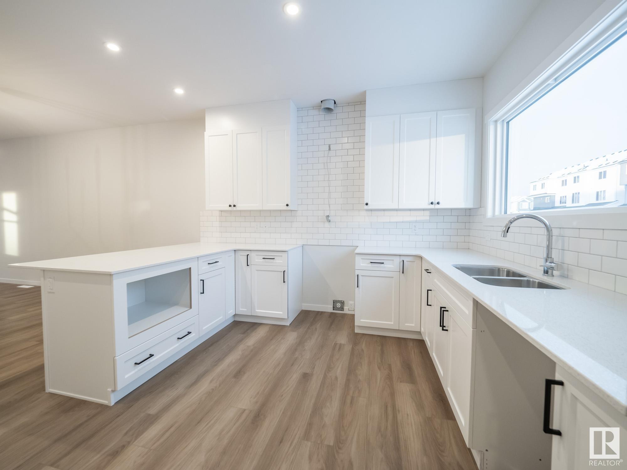      636 174 AV NE , Edmonton,  ,T5Y 4E9 ;  Listing Number: MLS E4418339