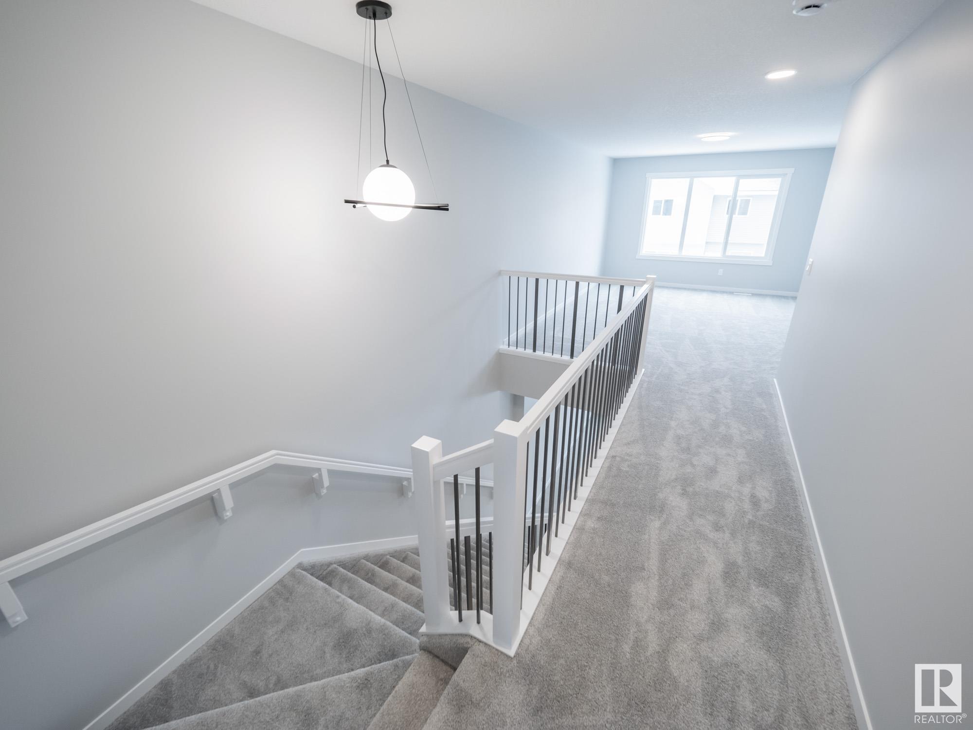      2528 209 ST NW , Edmonton,  ,T6M 2K7 ;  Listing Number: MLS E4418340