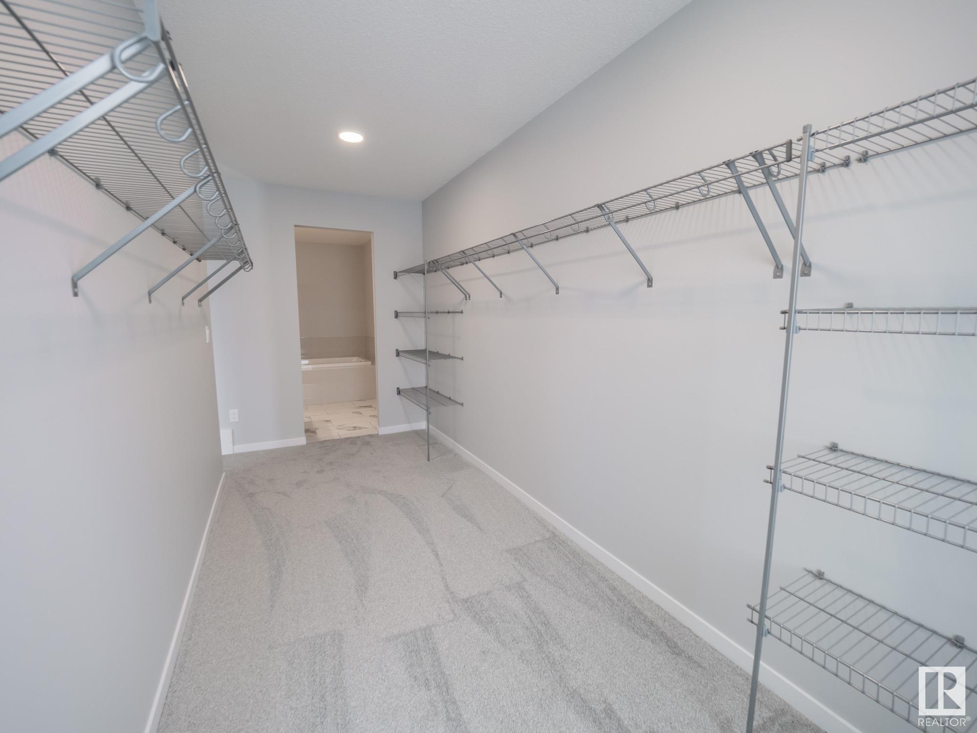      2528 209 ST NW , Edmonton,  ,T6M 2K7 ;  Listing Number: MLS E4418340