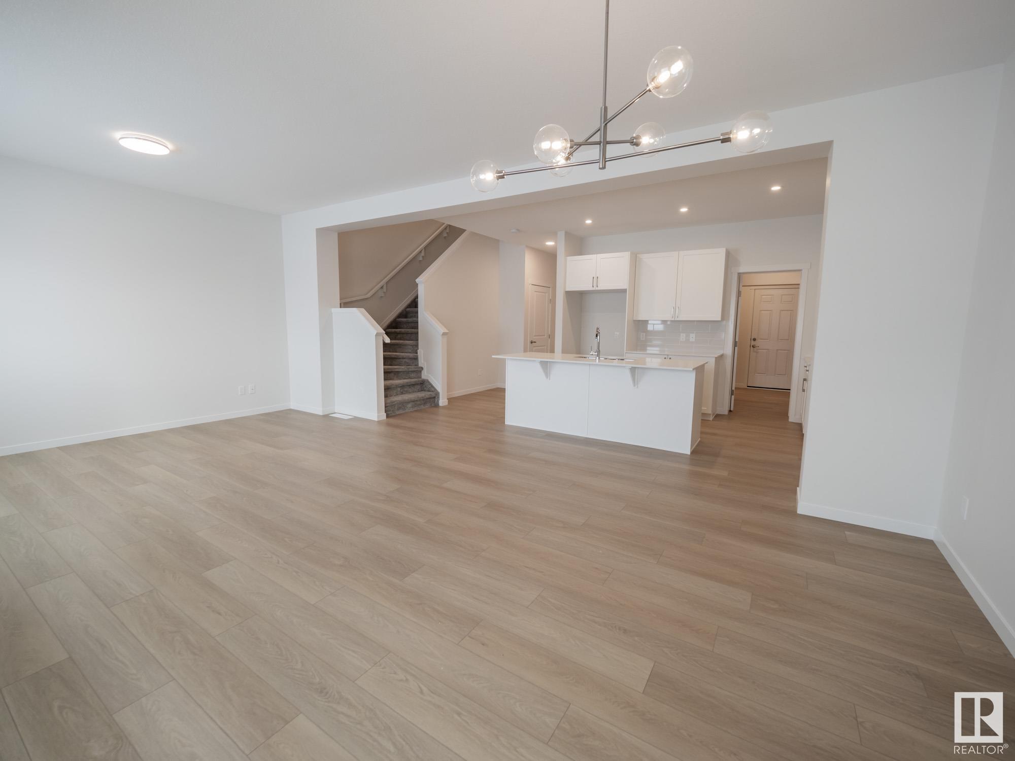      2264 194 ST NW , Edmonton,  ,T6M 3B7 ;  Listing Number: MLS E4418341