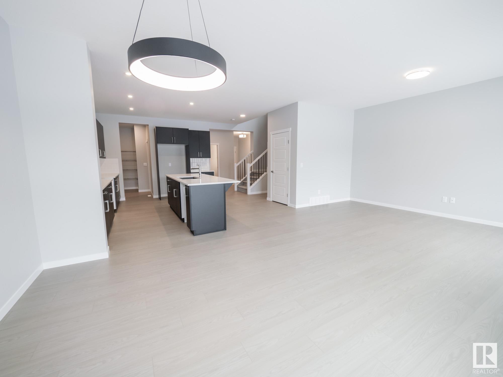      5119 KINNEY WY SW , Edmonton,  ,T6W 1A9 ;  Listing Number: MLS E4418342