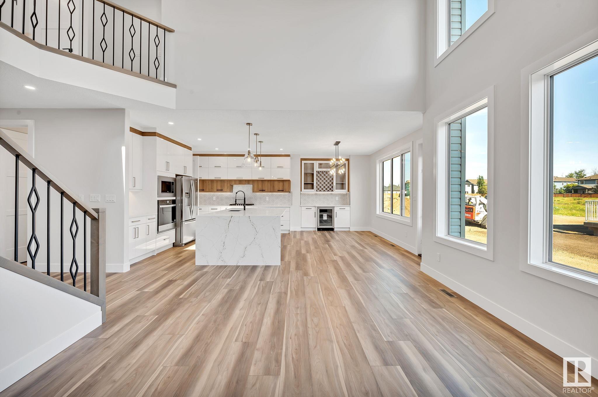      40 Darby CR , Spruce Grove,  ,T7X 0W9 ;  Listing Number: MLS E4418348