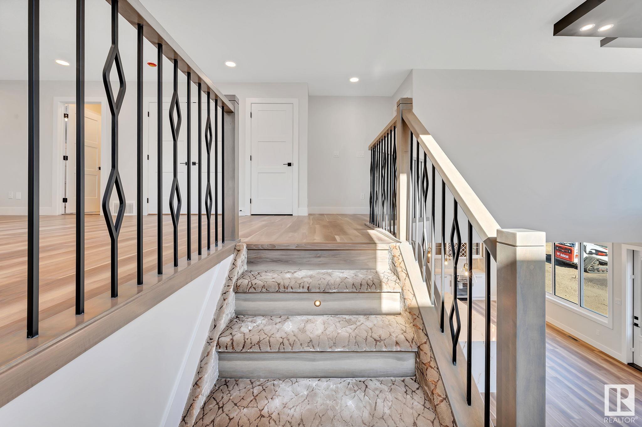      40 Darby CR , Spruce Grove,  ,T7X 0W9 ;  Listing Number: MLS E4418348
