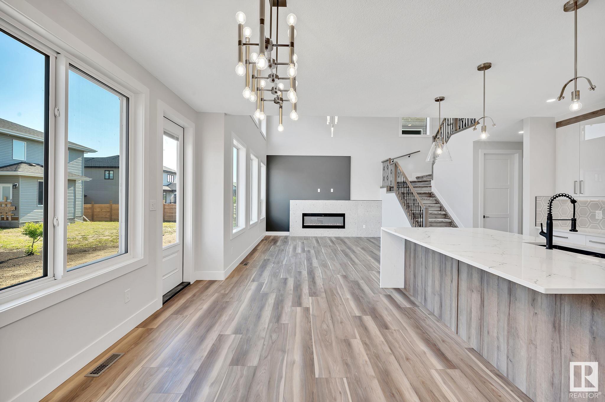      40 Darby CR , Spruce Grove,  ,T7X 0W9 ;  Listing Number: MLS E4418348