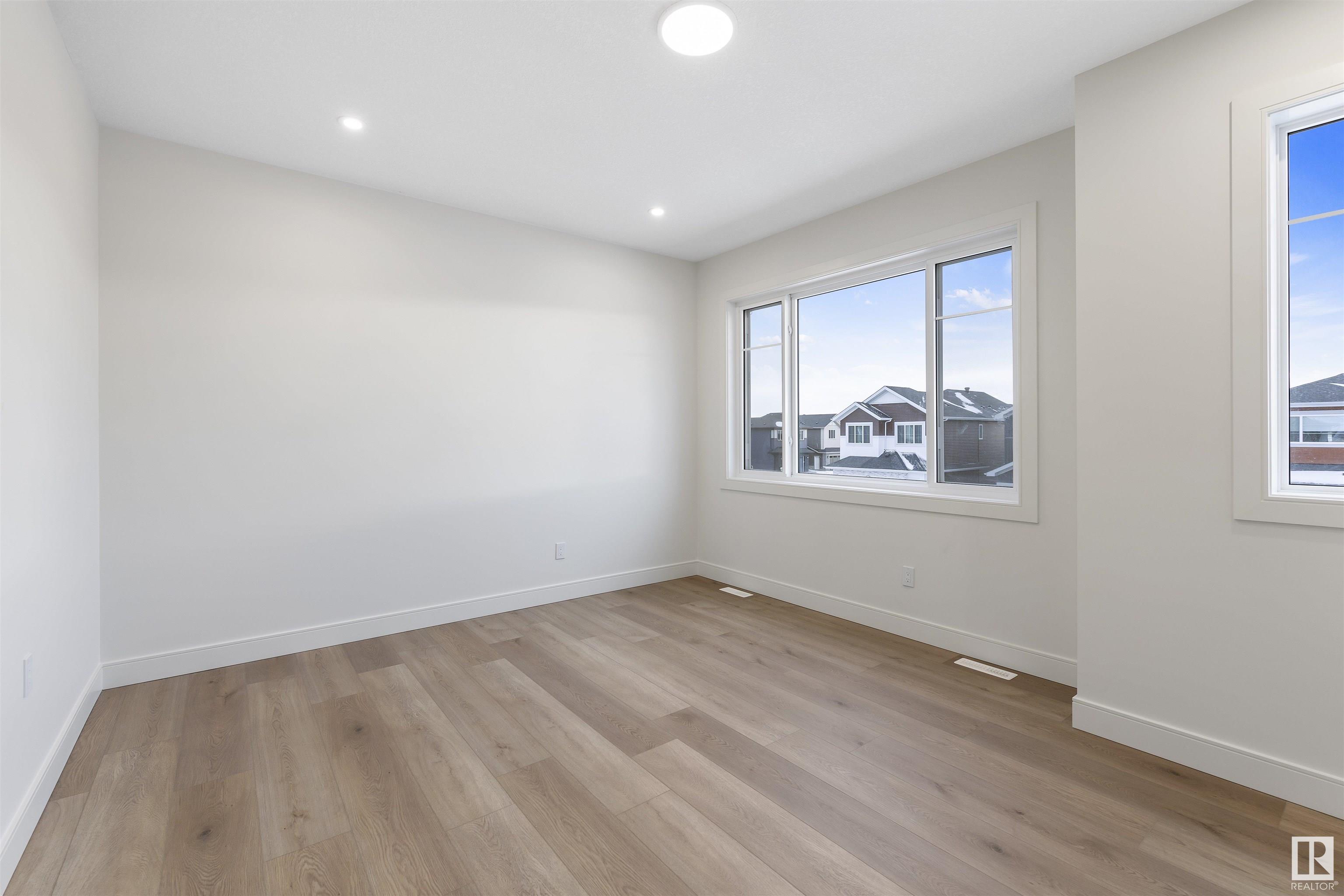      68 EDGEFIELD WY , St. Albert,  ,T8N 8A6 ;  Listing Number: MLS E4418349