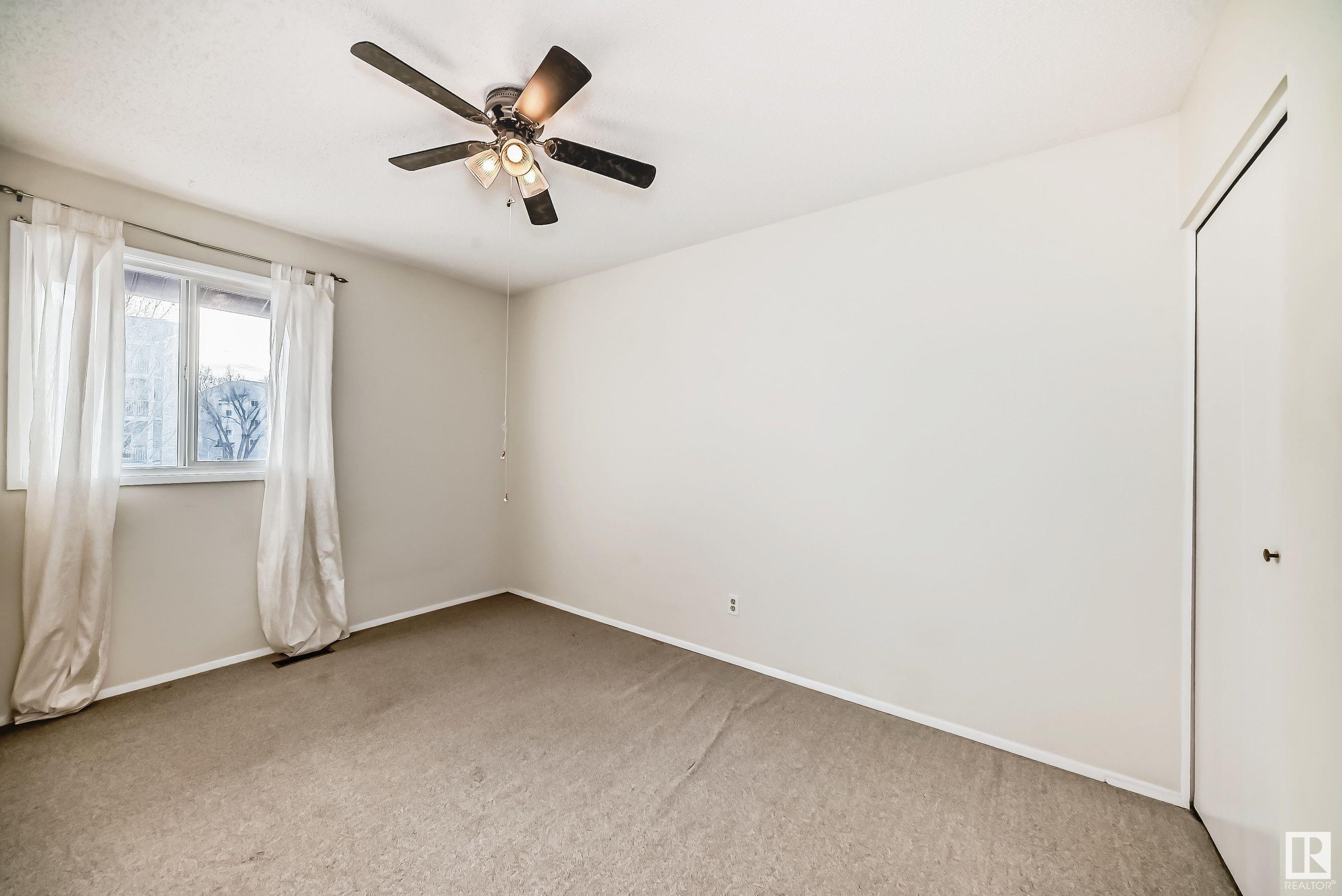      111 WOODSTOCK NW , Edmonton,  ,T5T 0H6 ;  Listing Number: MLS E4418351