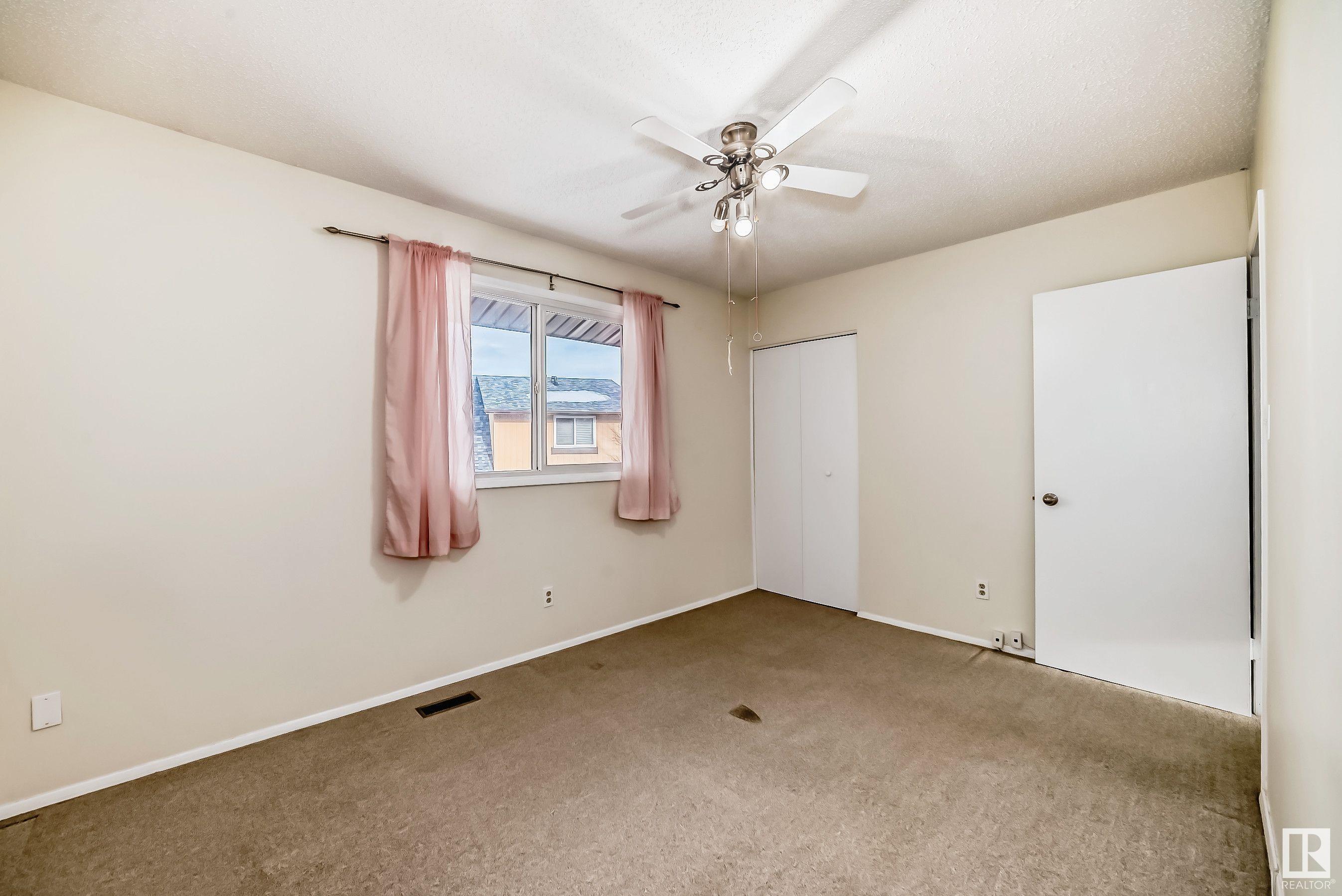      111 WOODSTOCK NW , Edmonton,  ,T5T 0H6 ;  Listing Number: MLS E4418351