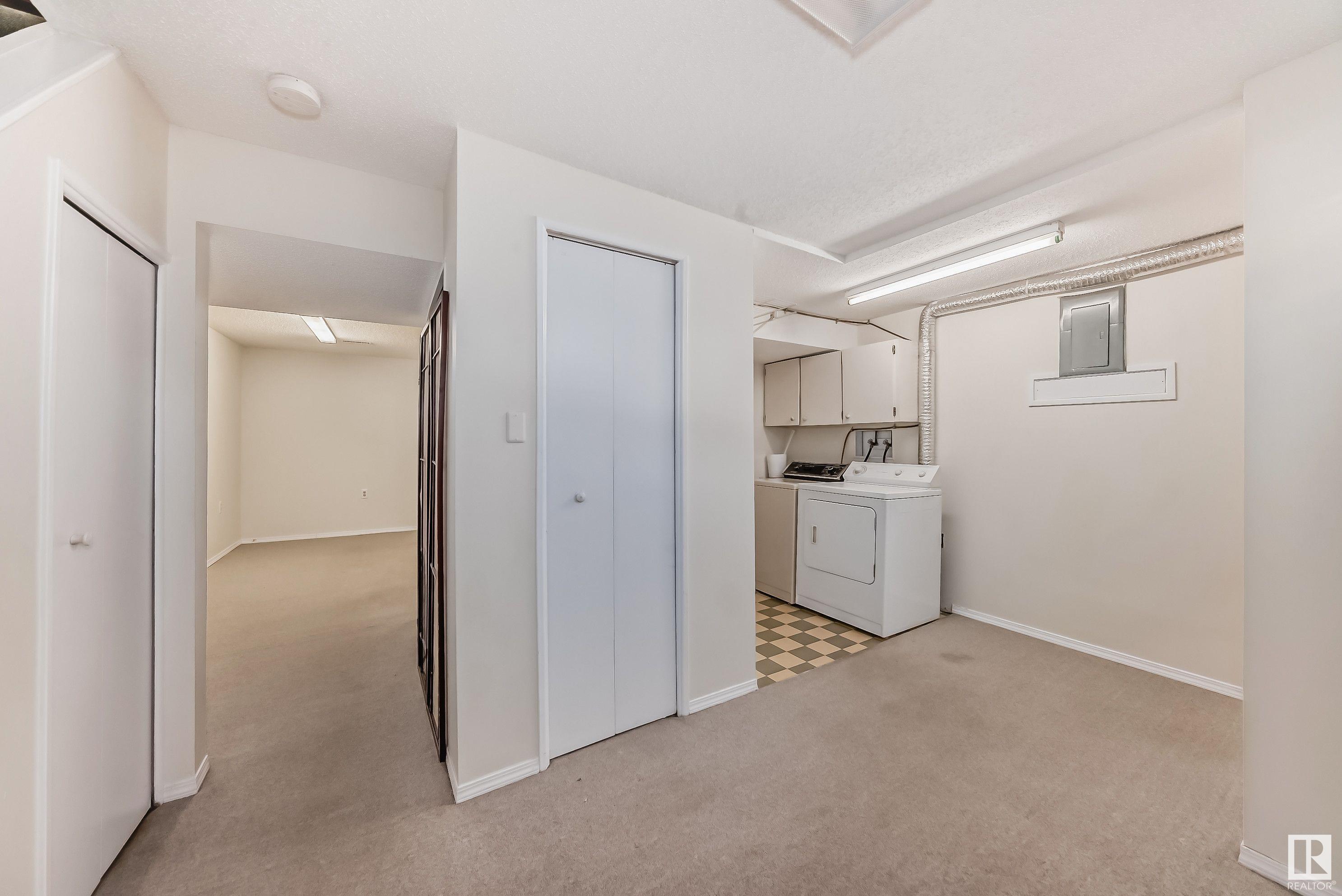      111 WOODSTOCK NW , Edmonton,  ,T5T 0H6 ;  Listing Number: MLS E4418351