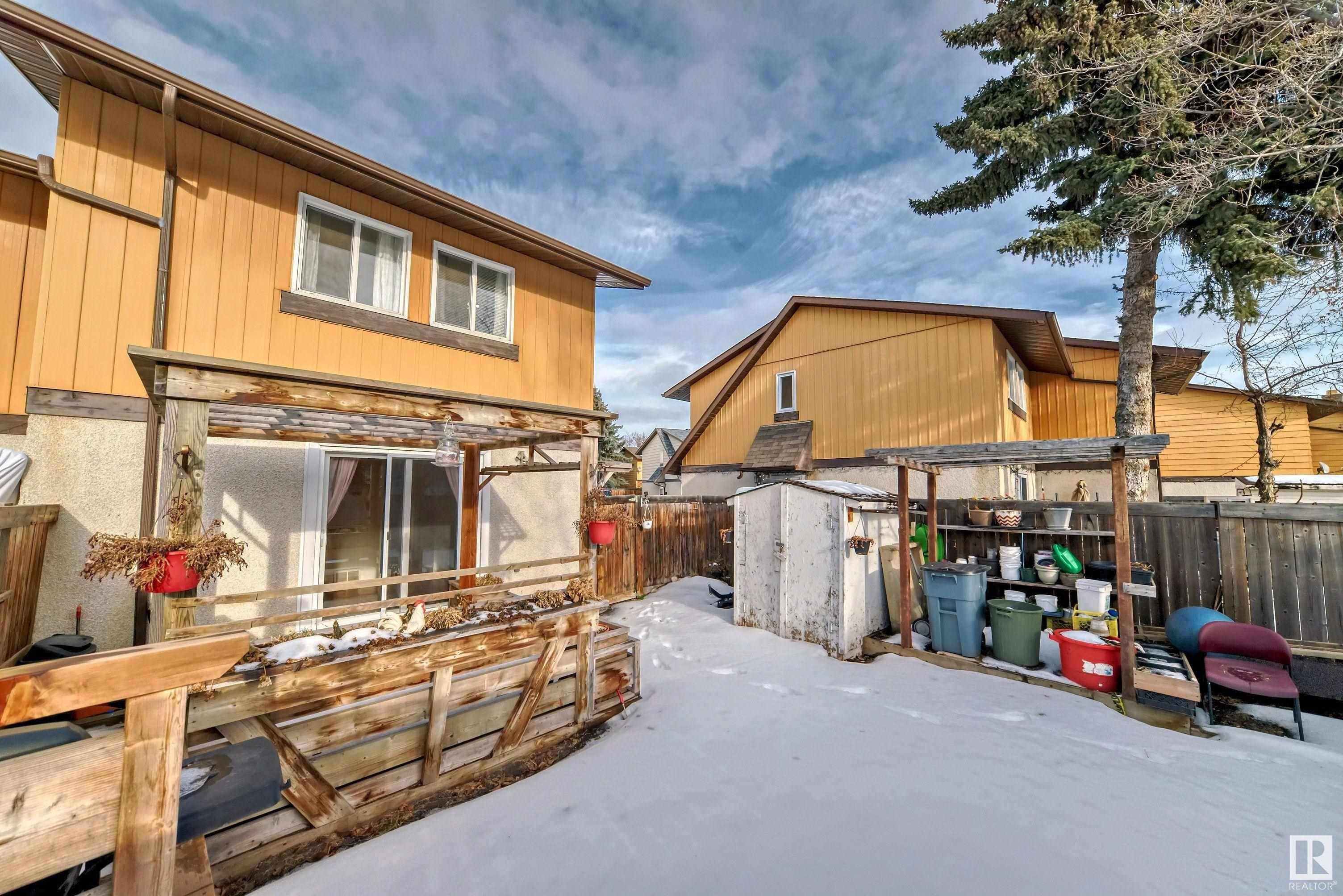      111 WOODSTOCK NW , Edmonton,  ,T5T 0H6 ;  Listing Number: MLS E4418351