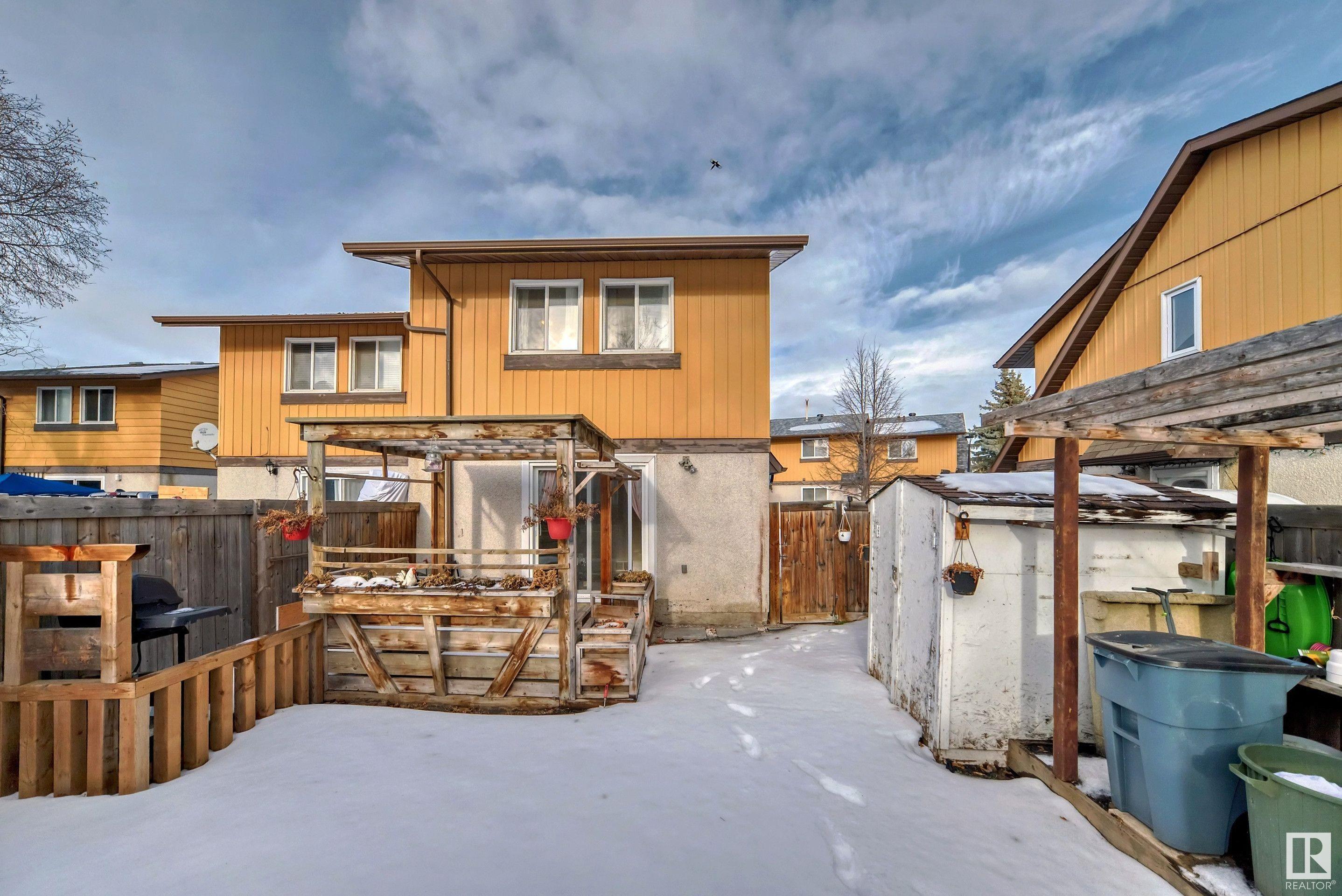      111 WOODSTOCK NW , Edmonton,  ,T5T 0H6 ;  Listing Number: MLS E4418351