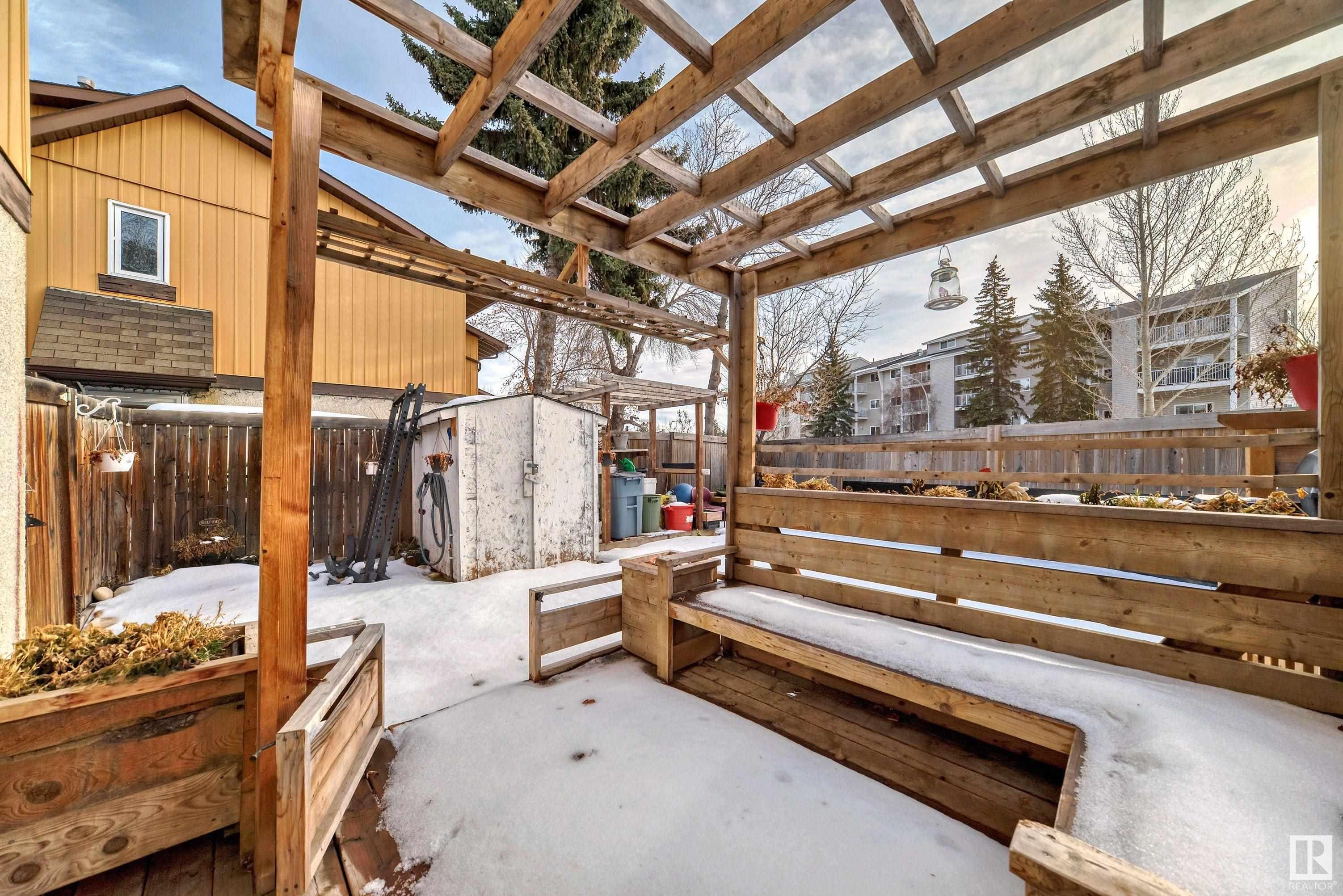      111 WOODSTOCK NW , Edmonton,  ,T5T 0H6 ;  Listing Number: MLS E4418351