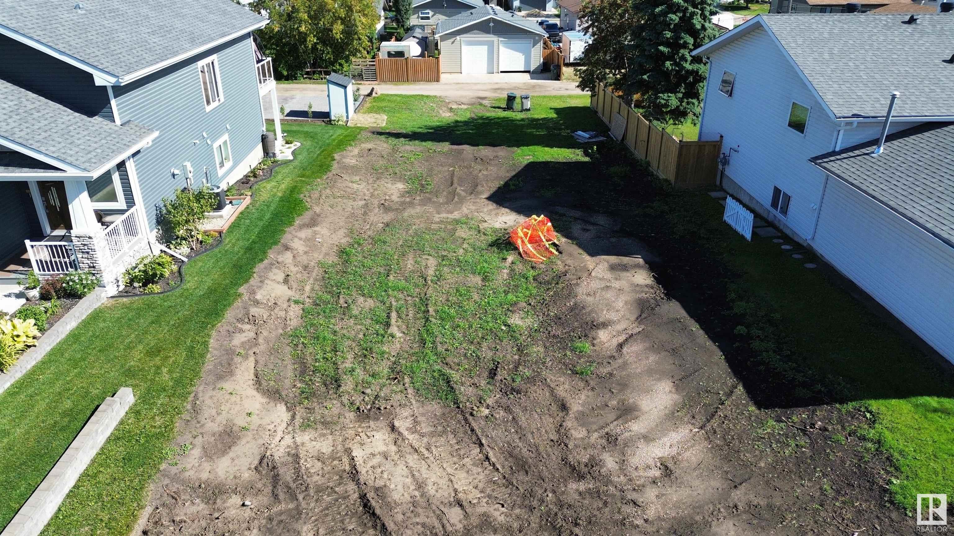      5409 47 ST , Stony Plain,  ,T7Z 1E4 ;  Listing Number: MLS E4418357