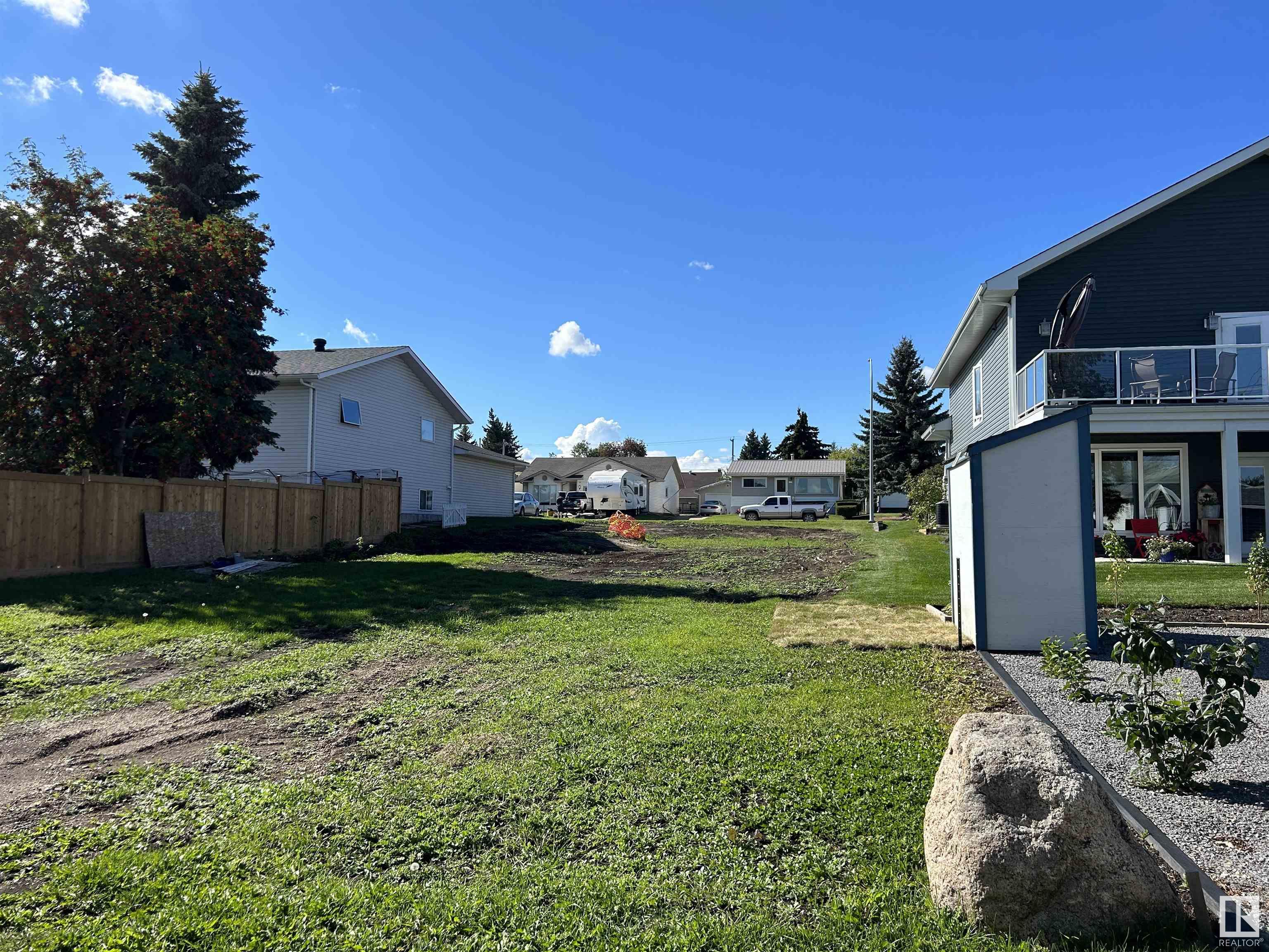      5409 47 ST , Stony Plain,  ,T7Z 1E4 ;  Listing Number: MLS E4418357