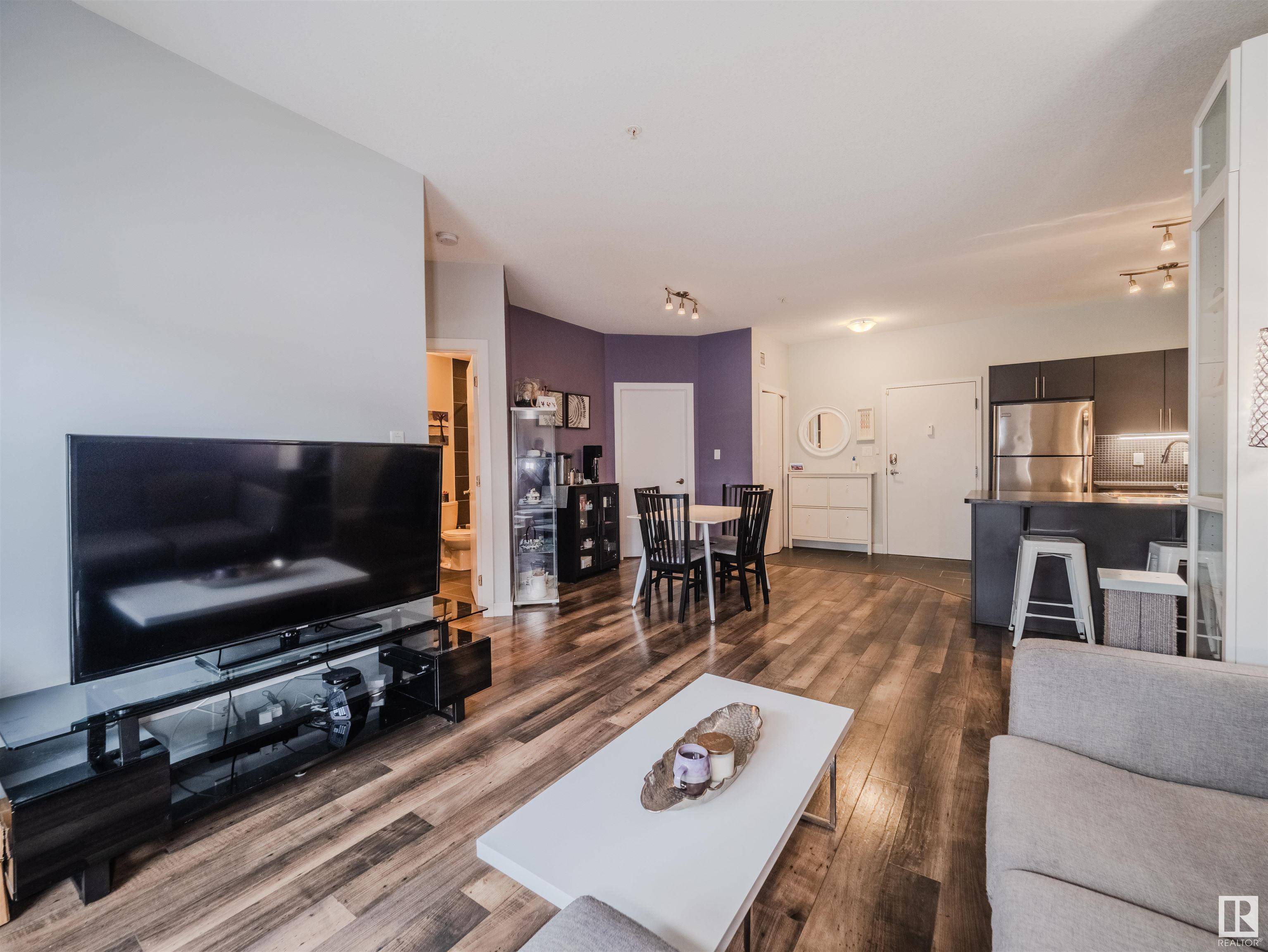     #211 10611 117 ST NW , Edmonton,  ,T5H 0G6 ;  Listing Number: MLS E4418362