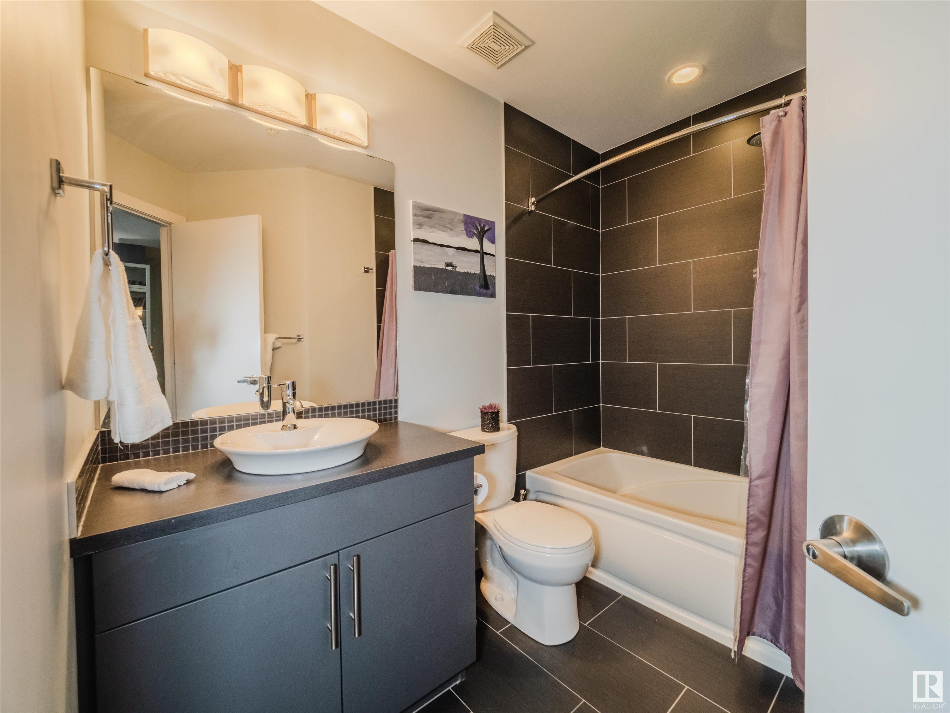      #211 10611 117 ST NW , Edmonton,  ,T5H 0G6 ;  Listing Number: MLS E4418362