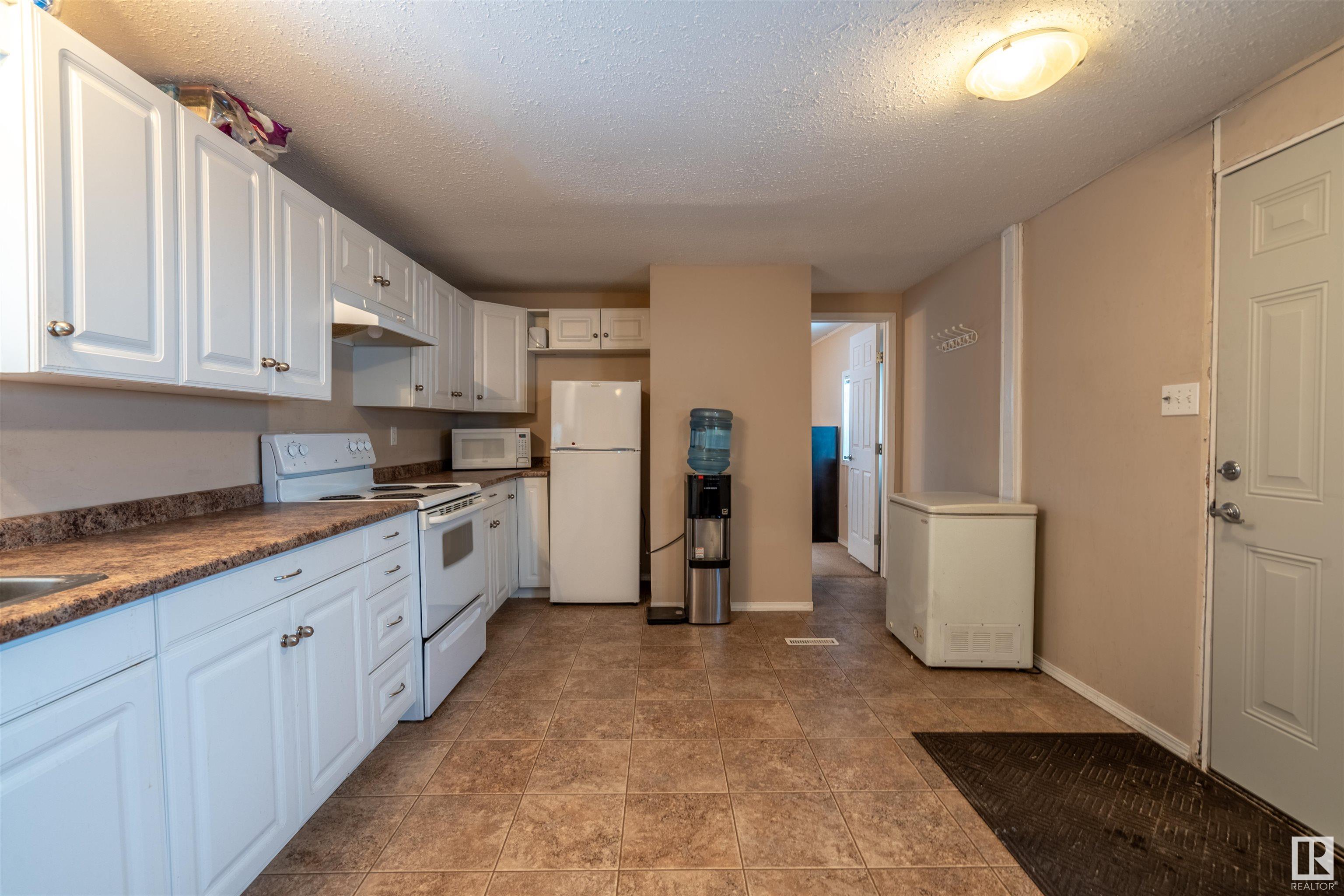      63, 4405 50 AV , Cold Lake,  ,T9M 1Z4 ;  Listing Number: MLS E4418366