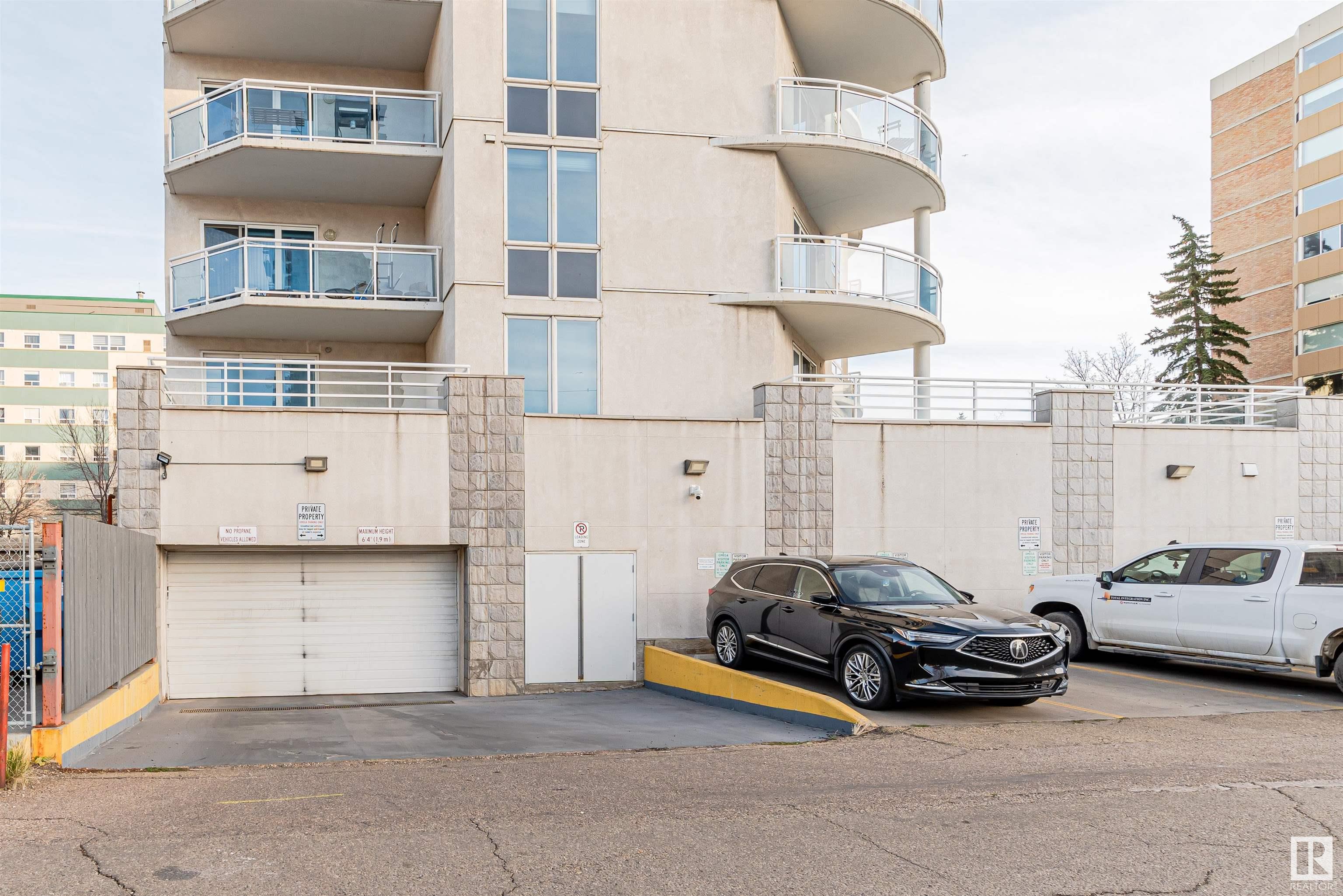      #402 10504 99 AV NW , Edmonton,  ,T5K 1B2 ;  Listing Number: MLS E4418372