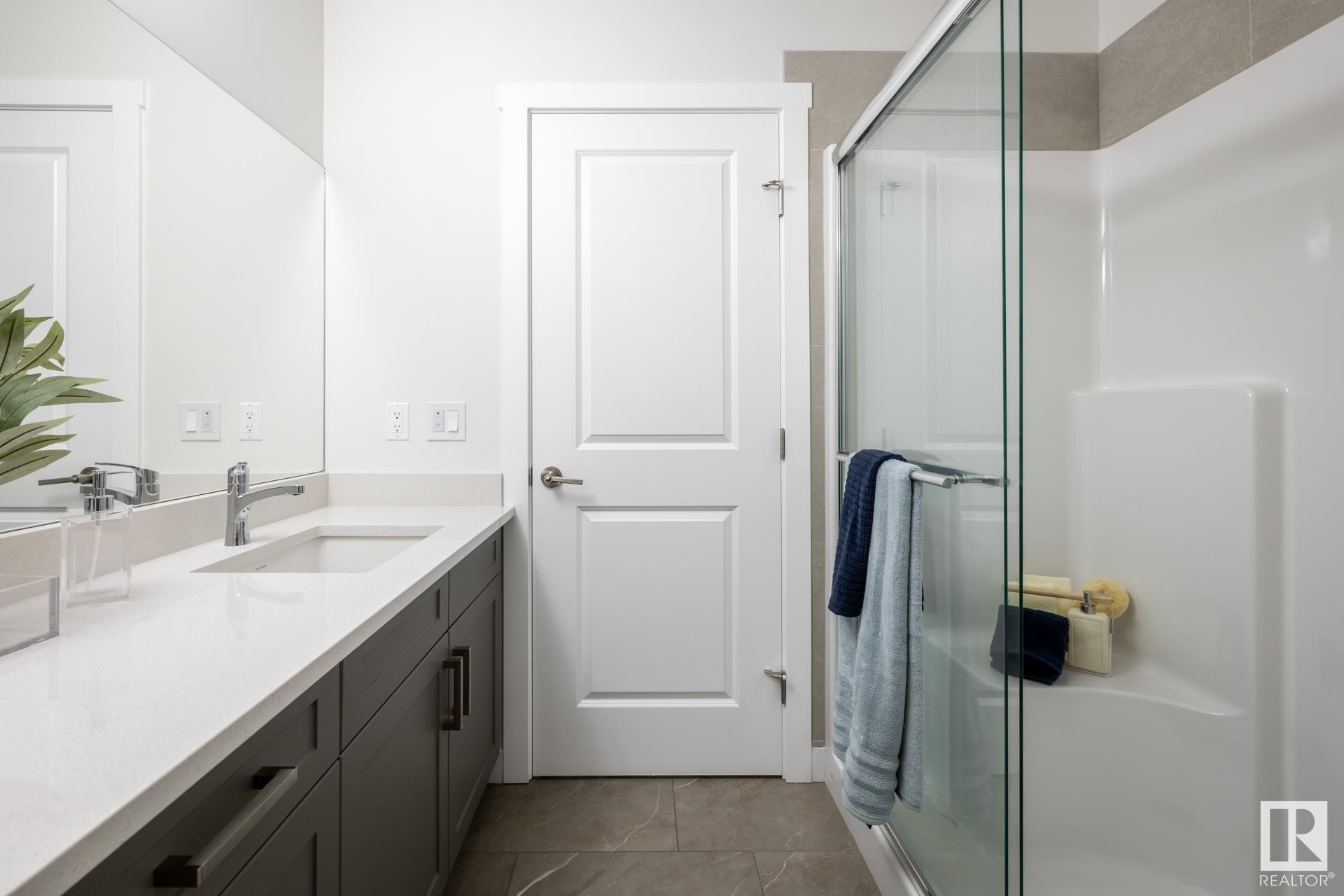      303 28 ST SW , Edmonton,  ,T6X 3E8 ;  Listing Number: MLS E4418378