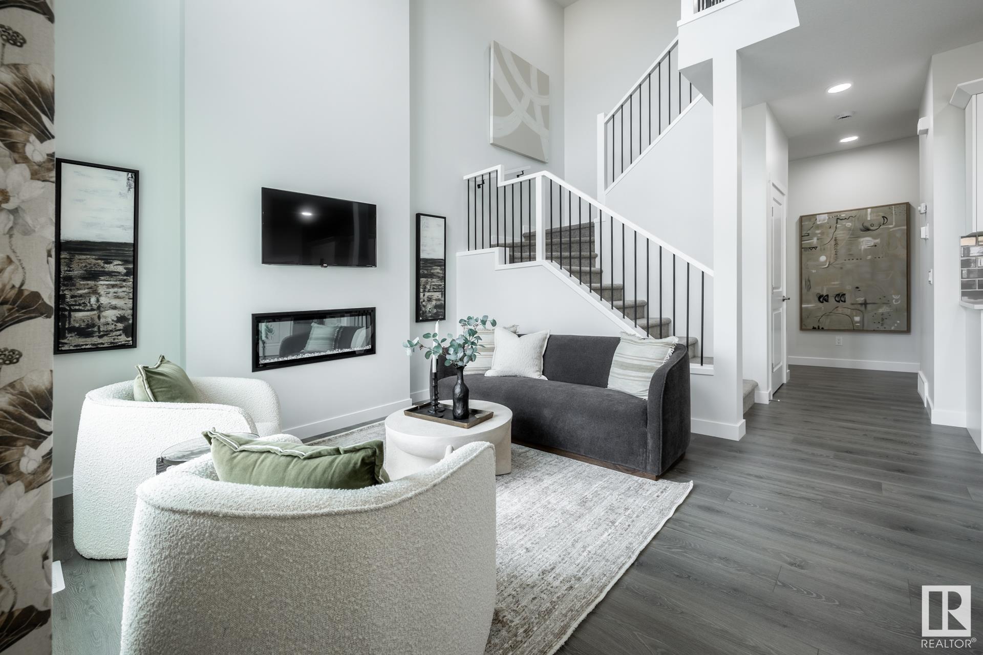      307 28 ST SW , Edmonton,  ,T6X 3E7 ;  Listing Number: MLS E4418379