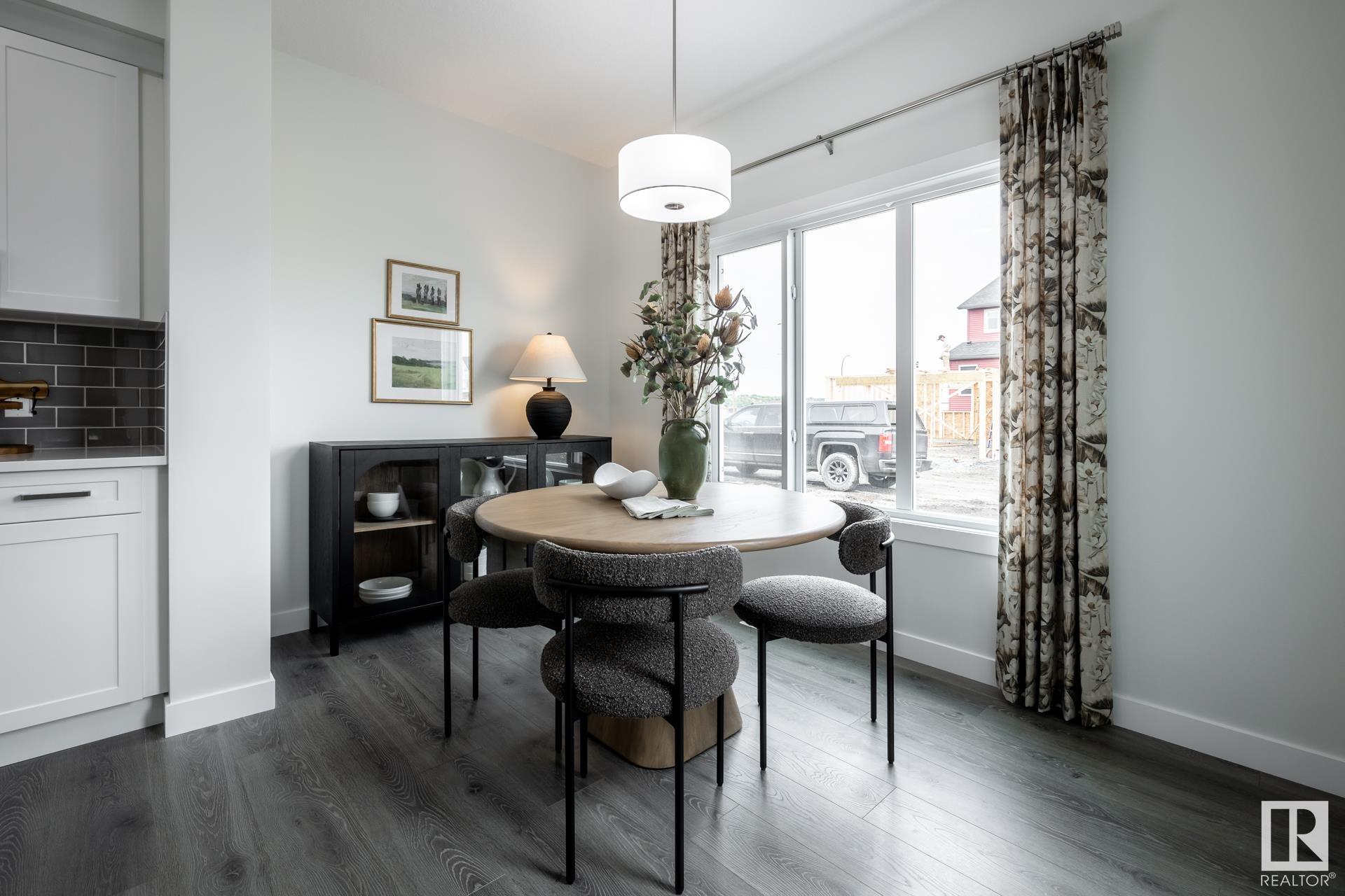      307 28 ST SW , Edmonton,  ,T6X 3E7 ;  Listing Number: MLS E4418379