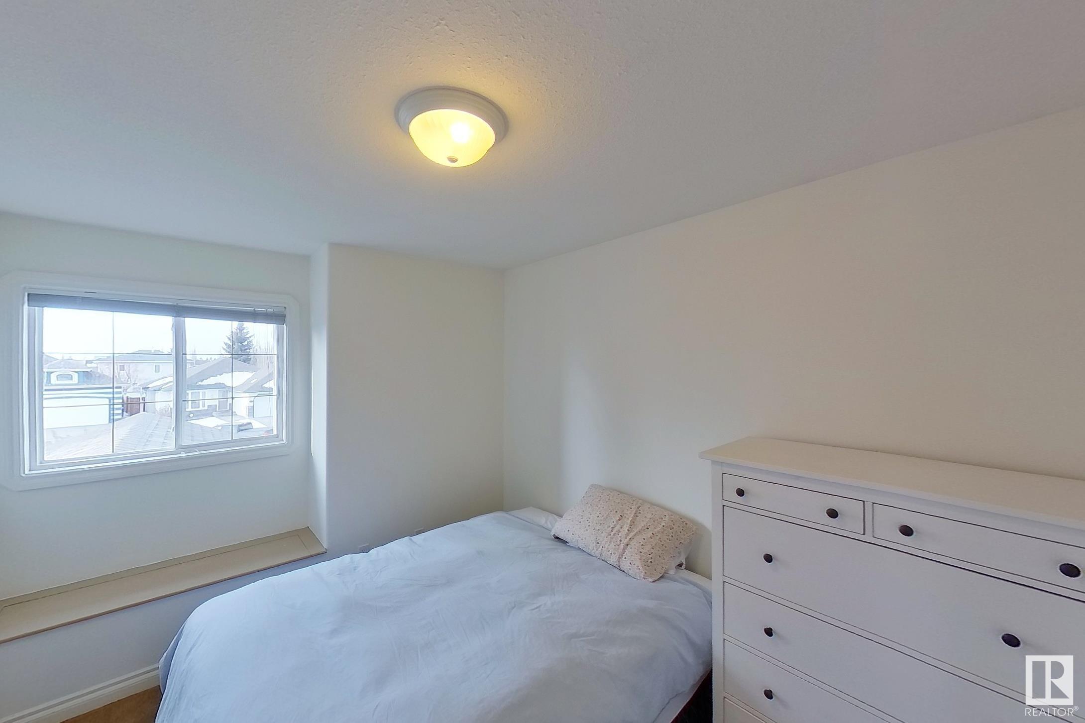      11 DEER PARK CL , Spruce Grove,  ,T7X 3K2 ;  Listing Number: MLS E4418384