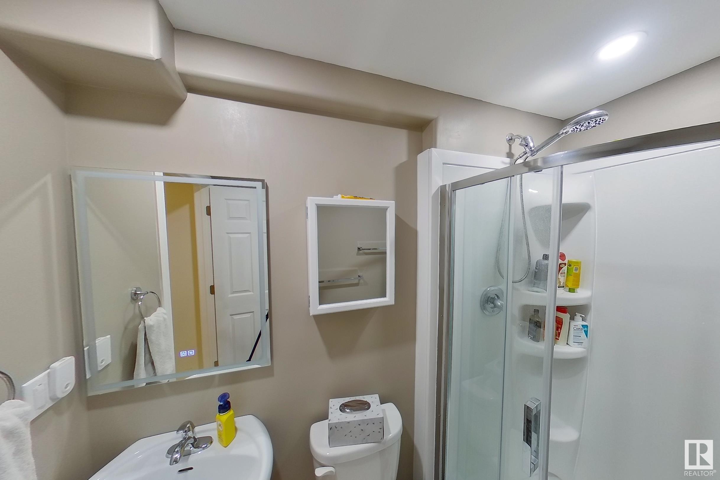     11 DEER PARK CL , Spruce Grove,  ,T7X 3K2 ;  Listing Number: MLS E4418384