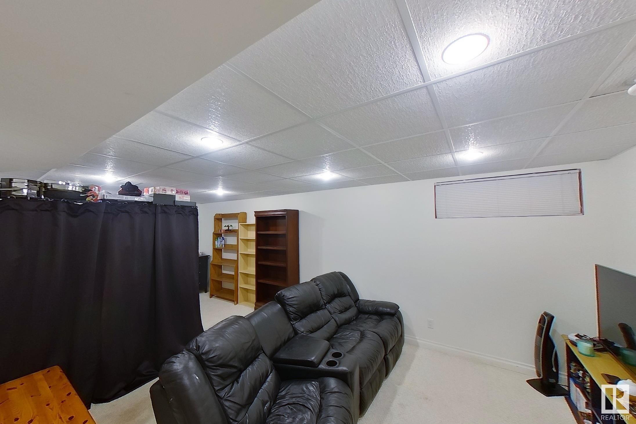      11 DEER PARK CL , Spruce Grove,  ,T7X 3K2 ;  Listing Number: MLS E4418384