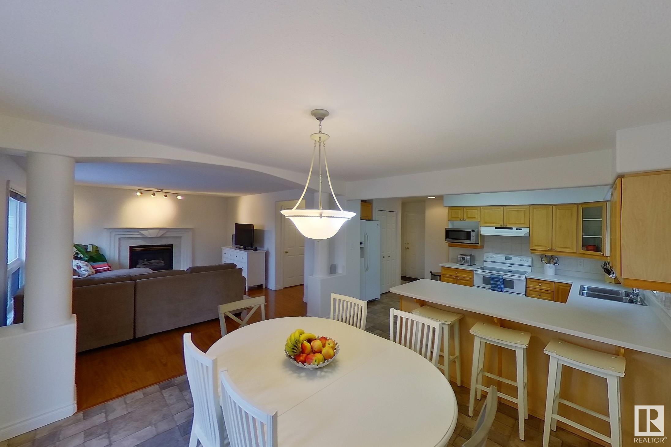      11 DEER PARK CL , Spruce Grove,  ,T7X 3K2 ;  Listing Number: MLS E4418384