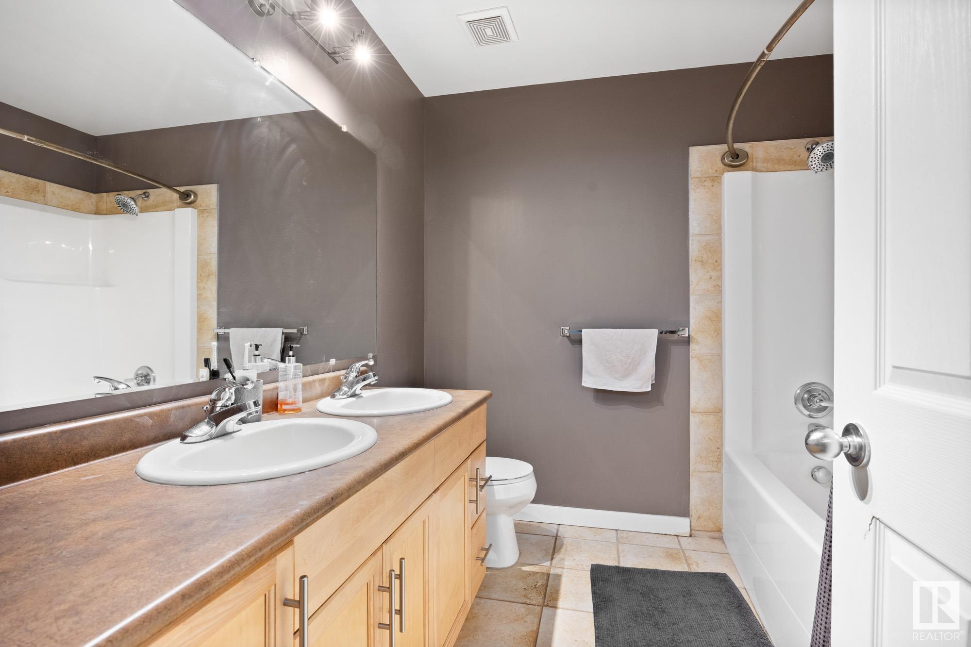     #402 9707 105 ST NW , Edmonton,  ,T5K 2Y4 ;  Listing Number: MLS E4418390