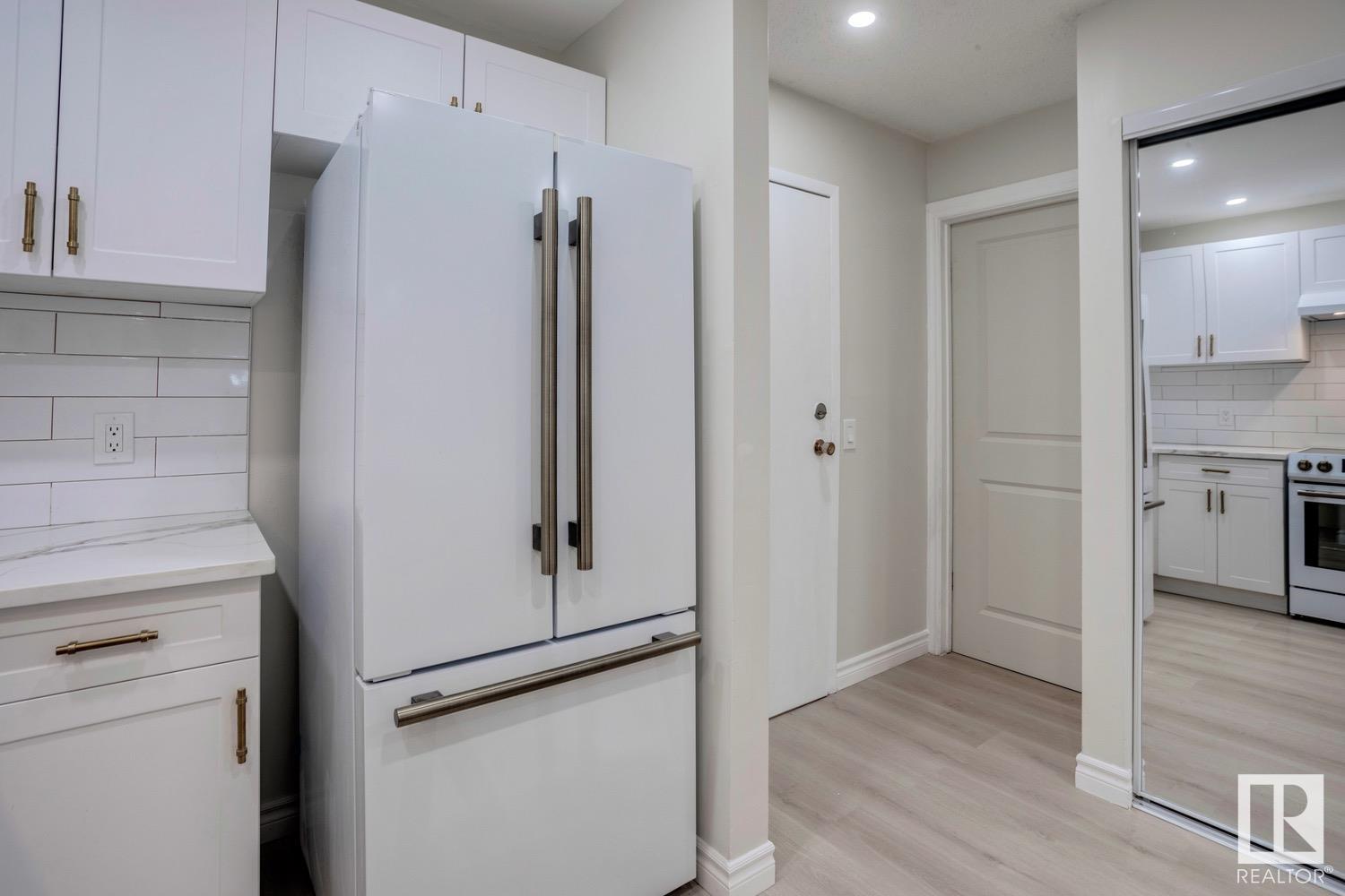      #303 14908 26 ST NW , Edmonton,  ,T5Y 2G4 ;  Listing Number: MLS E4418411
