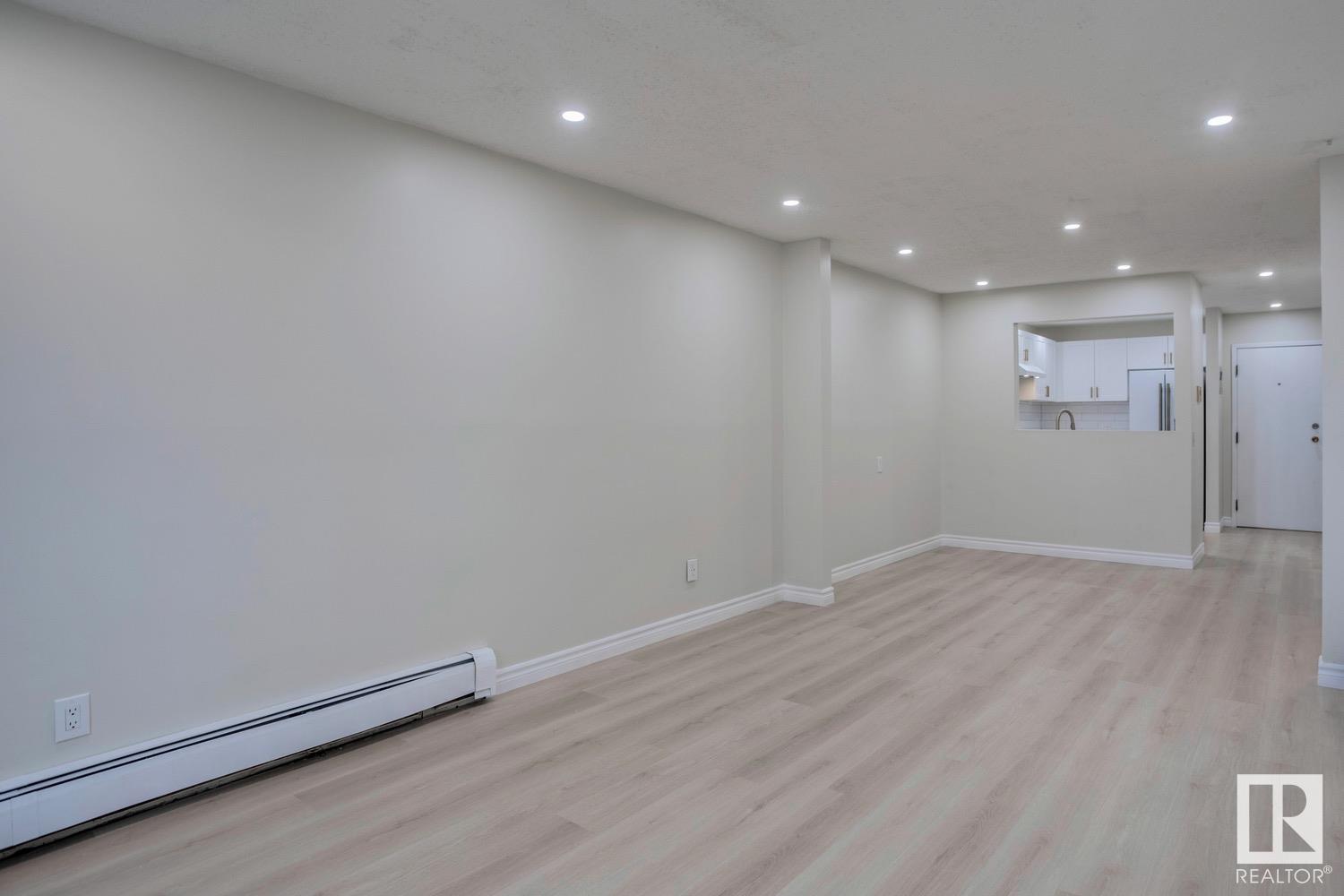      #303 14908 26 ST NW , Edmonton,  ,T5Y 2G4 ;  Listing Number: MLS E4418411