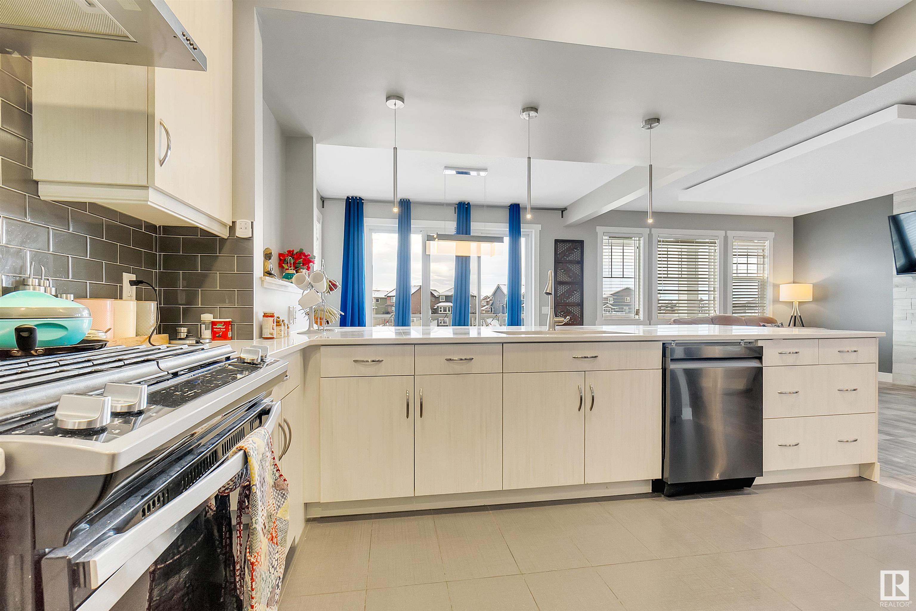     3578 CHERRY LANDING SW , Edmonton,  ,T6X 2B5 ;  Listing Number: MLS E4418418