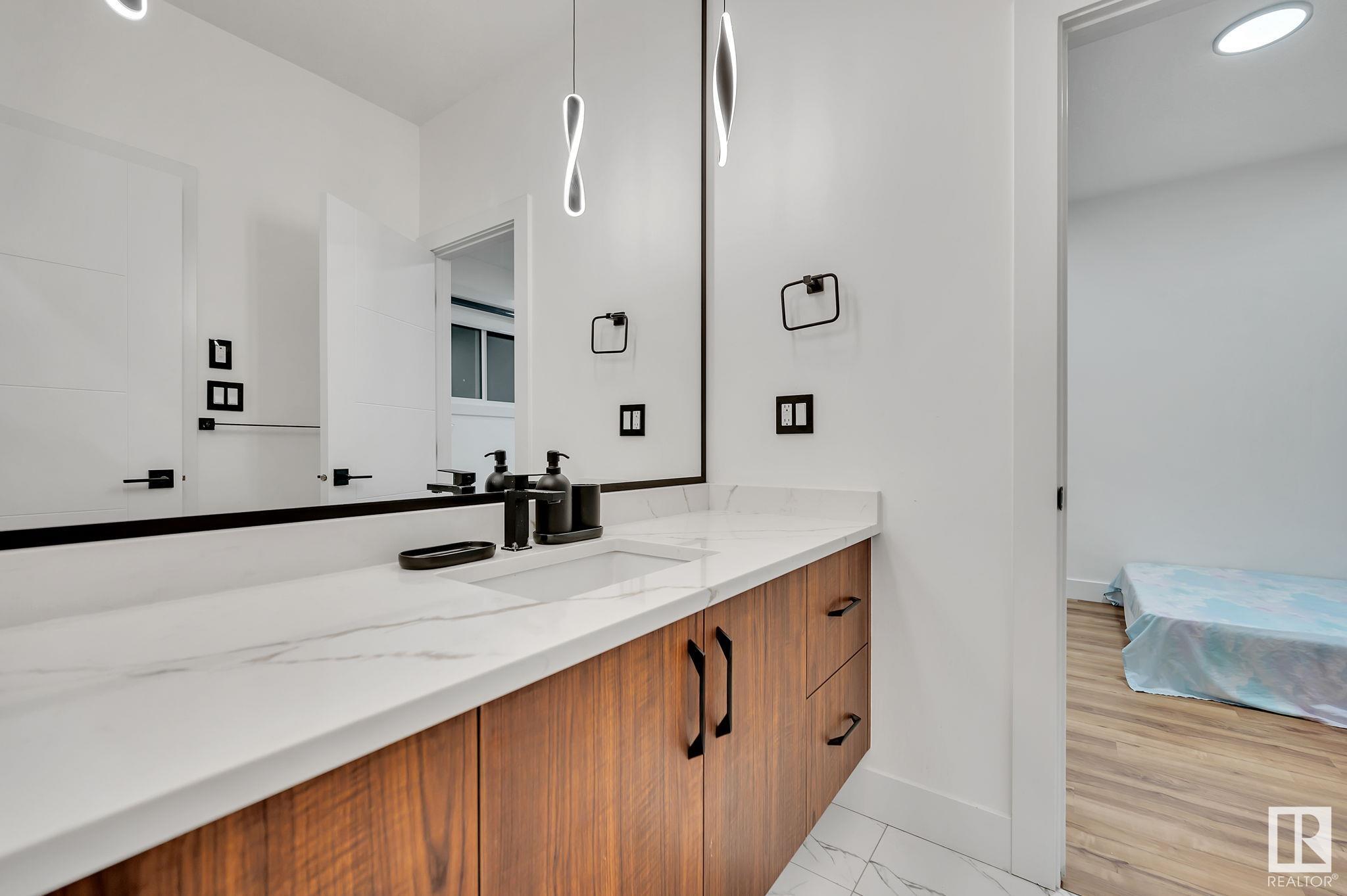     1922 ADAMSON TC SW , Edmonton,  ,T6W 2N7 ;  Listing Number: MLS E4418432