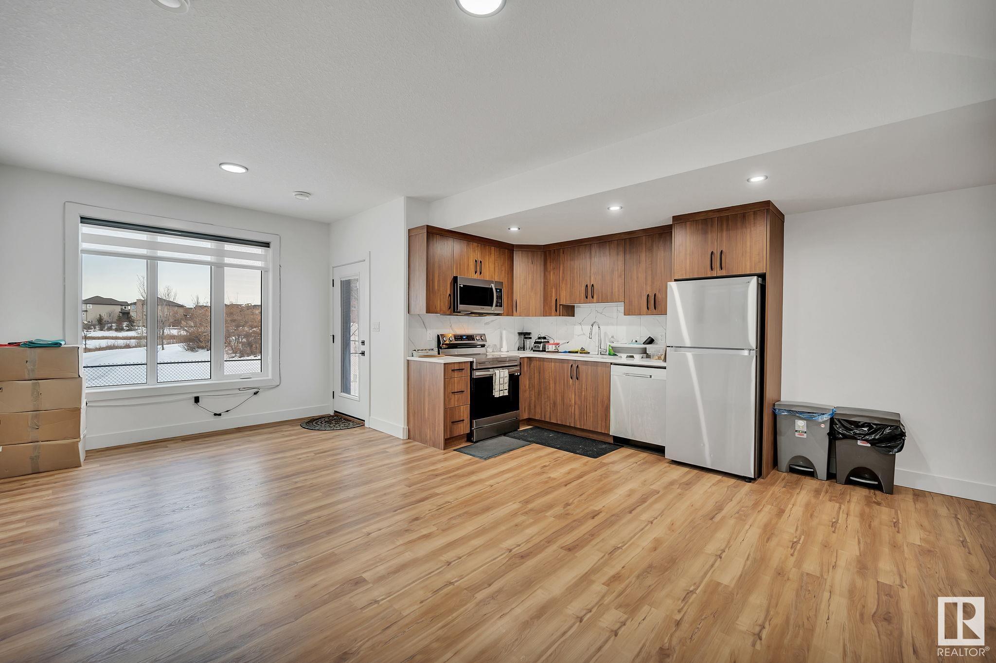      1922 ADAMSON TC SW , Edmonton,  ,T6W 2N7 ;  Listing Number: MLS E4418432
