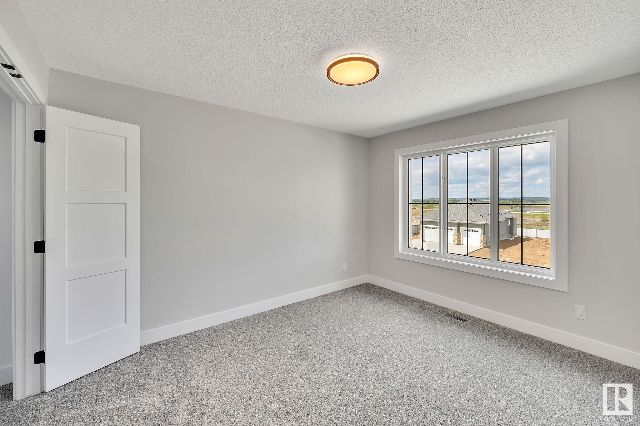      42 Darby CR , Spruce Grove,  ,T7X 0W9 ;  Listing Number: MLS E4418436