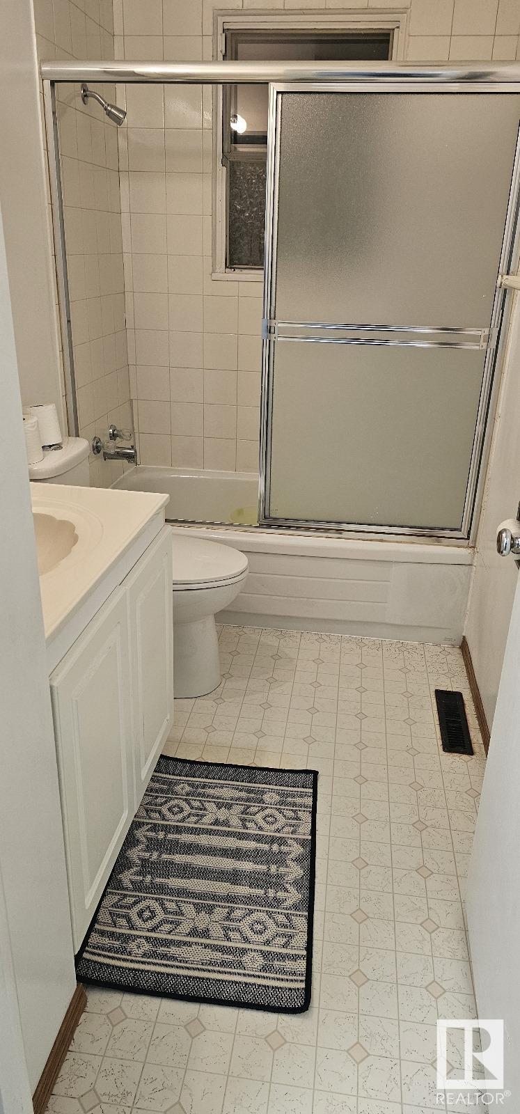      10407 137 AV NW , Edmonton,  ,T5E 1Y9 ;  Listing Number: MLS E4418453