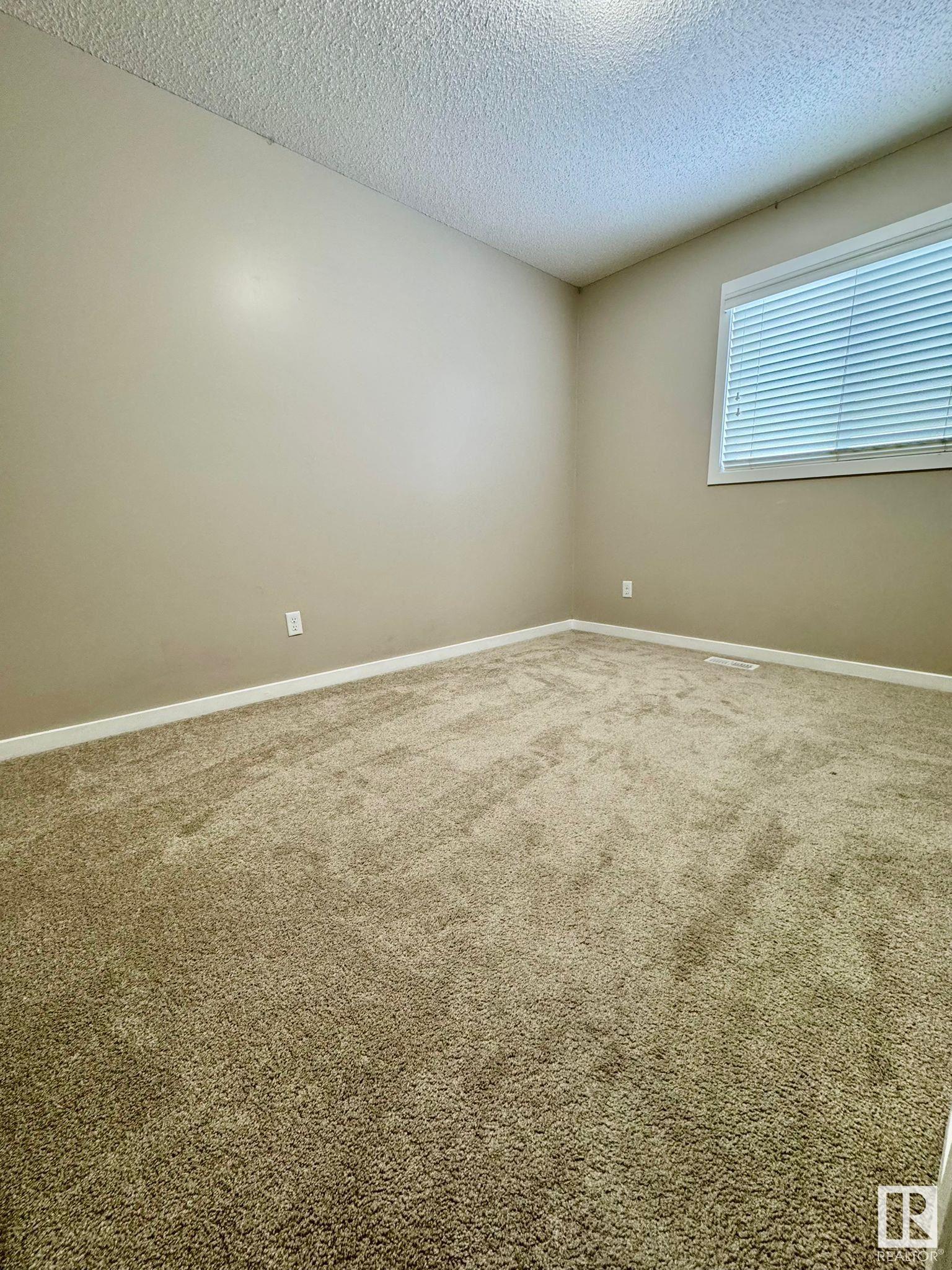      5921 168A AV NW , Edmonton,  ,T5Y 0M8 ;  Listing Number: MLS E4418459