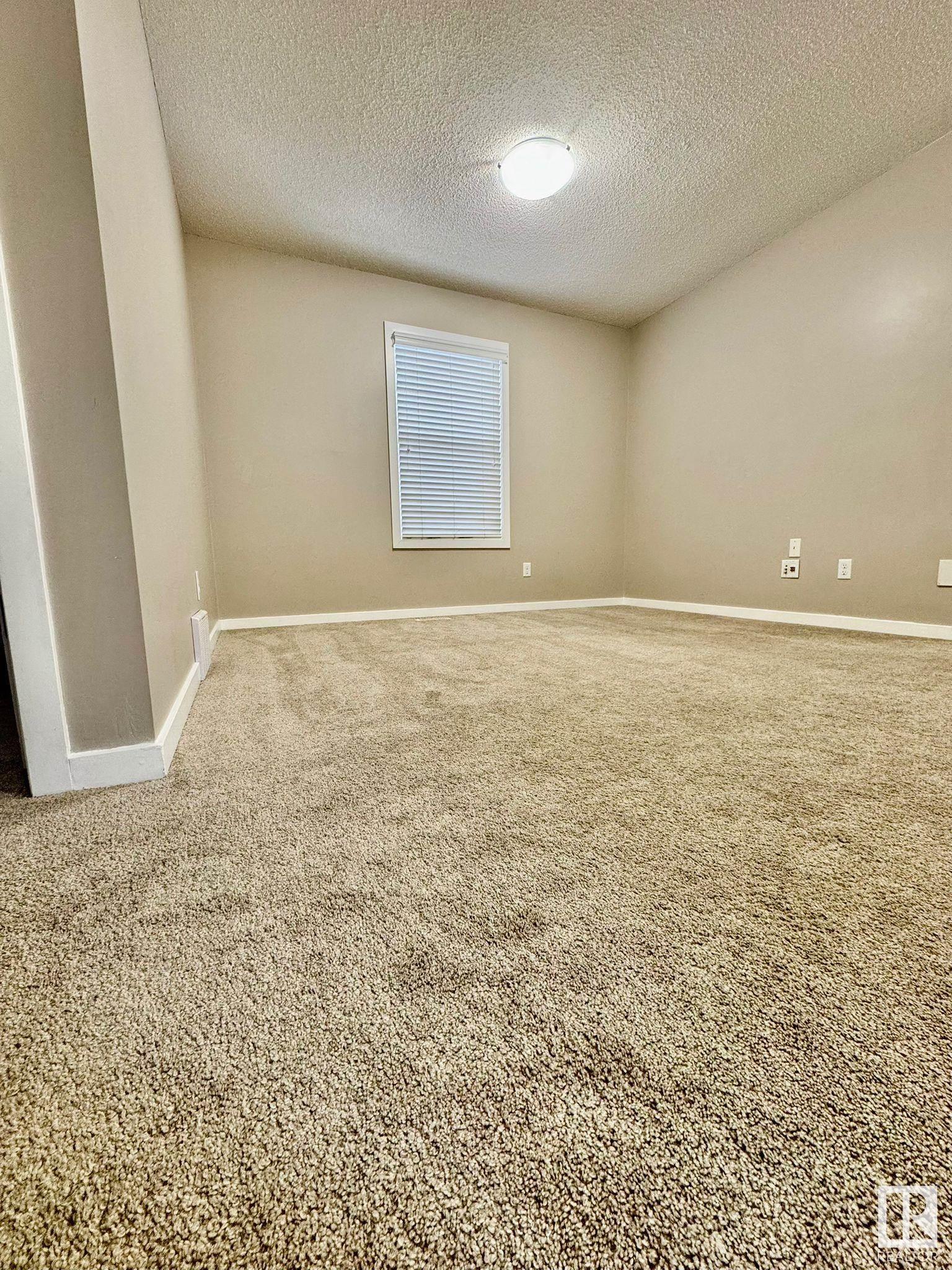      5921 168A AV NW , Edmonton,  ,T5Y 0M8 ;  Listing Number: MLS E4418459