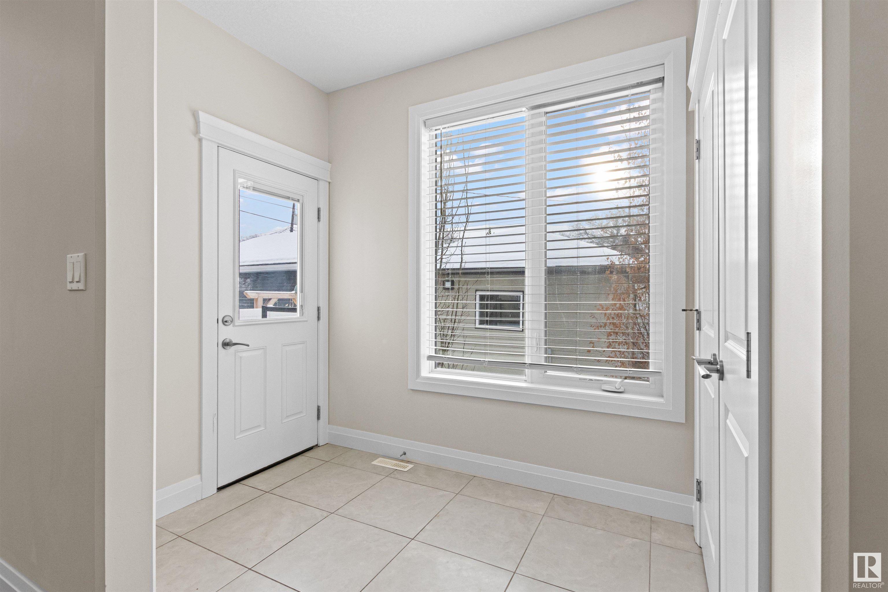      9333 87 AV NW , Edmonton,  ,T6C 1K3 ;  Listing Number: MLS E4418461