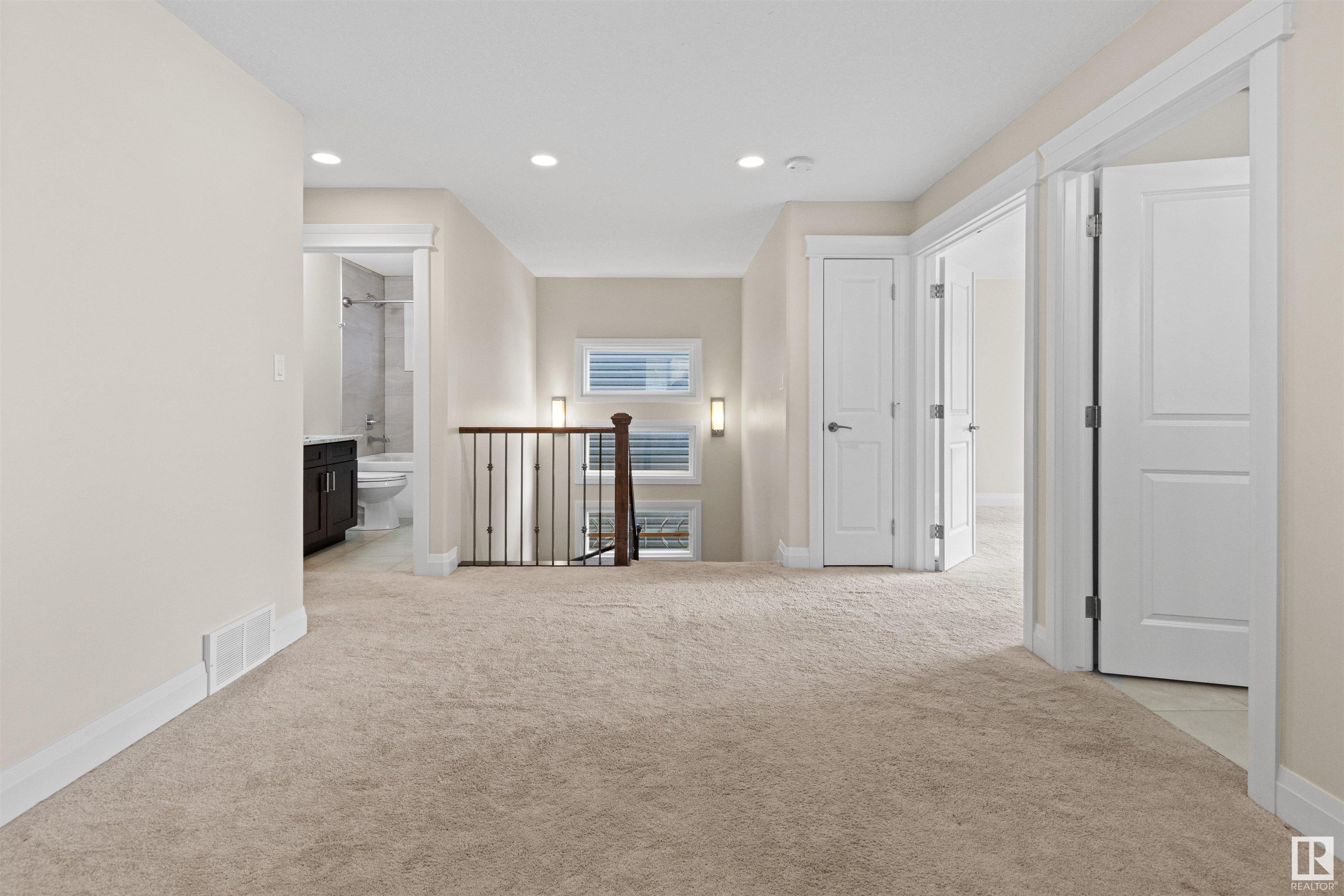      9333 87 AV NW , Edmonton,  ,T6C 1K3 ;  Listing Number: MLS E4418461