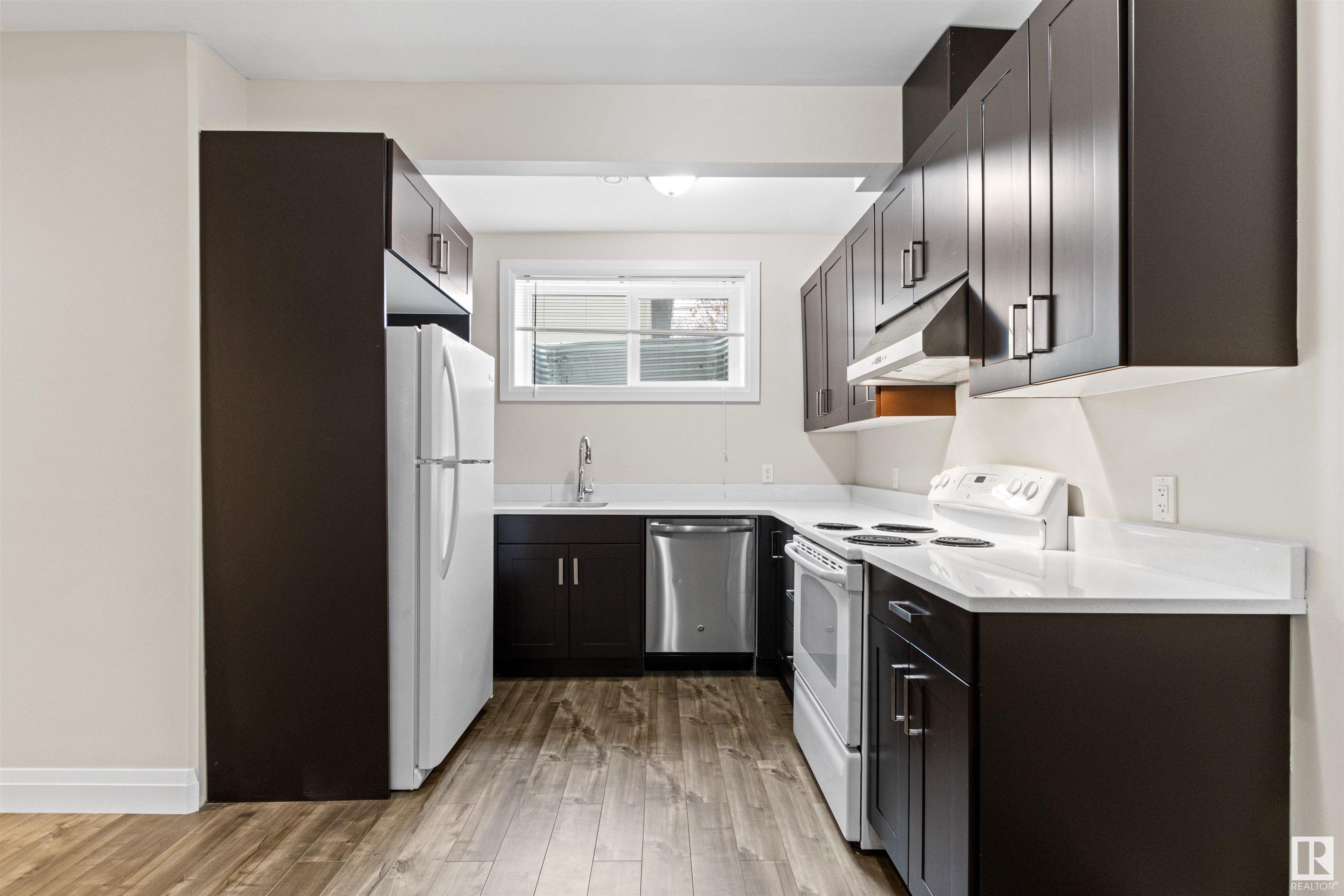     9333 87 AV NW , Edmonton,  ,T6C 1K3 ;  Listing Number: MLS E4418461