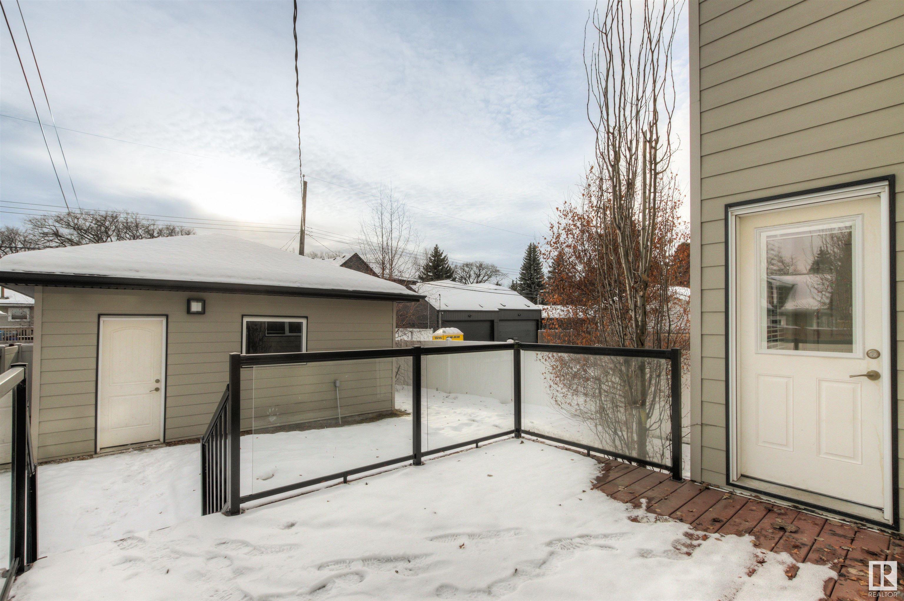      9333 87 AV NW , Edmonton,  ,T6C 1K3 ;  Listing Number: MLS E4418461
