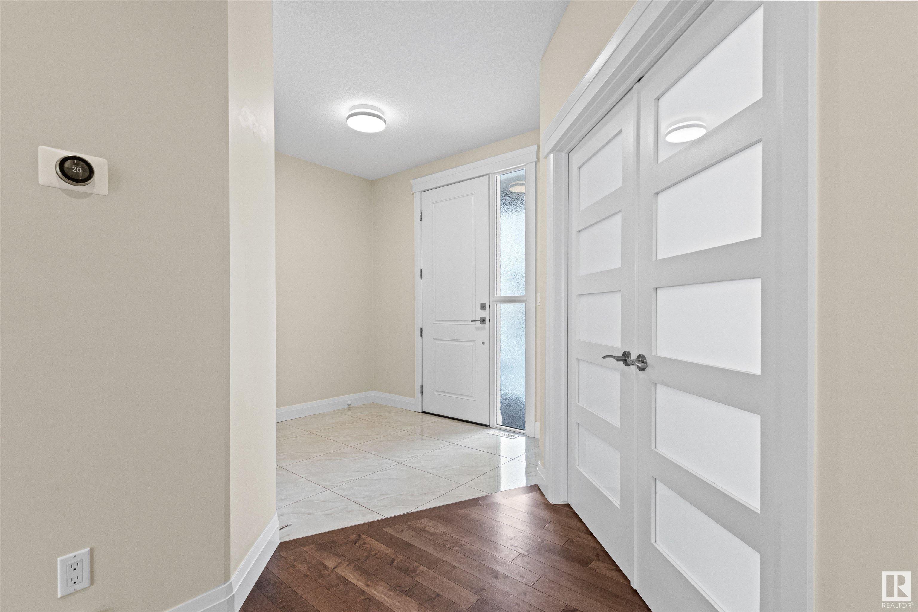      9333 87 AV NW , Edmonton,  ,T6C 1K3 ;  Listing Number: MLS E4418461