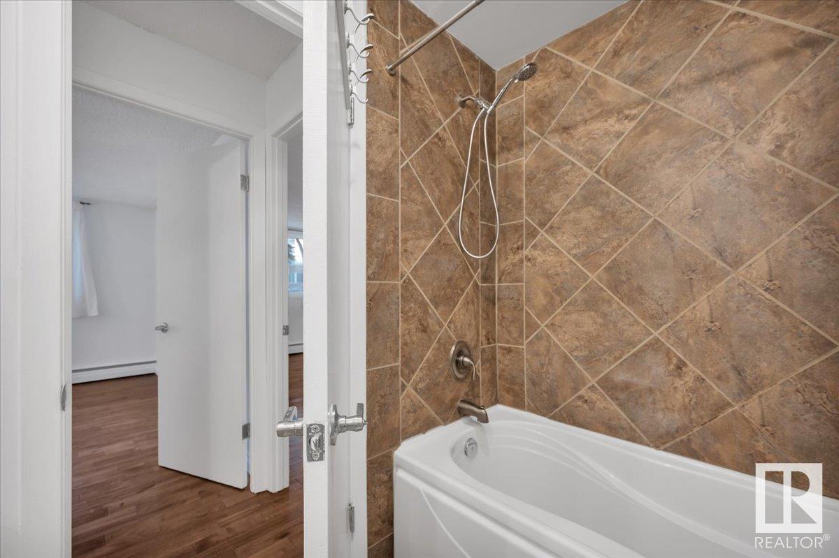      #103 8149 111 ST NW , Edmonton,  ,T6G 2P1 ;  Listing Number: MLS E4418463