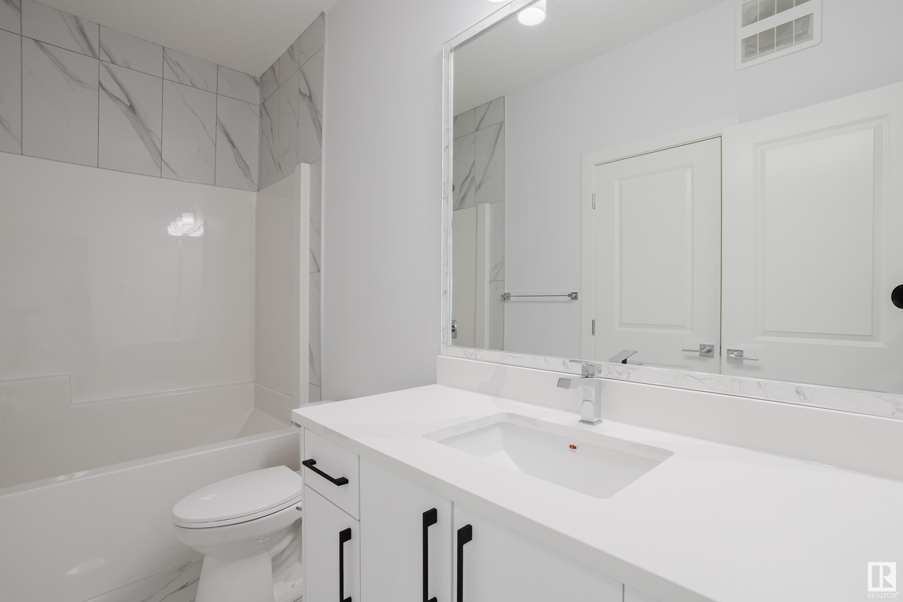      1435 11 AV NW , Edmonton,  ,T6T 2W4 ;  Listing Number: MLS E4418477