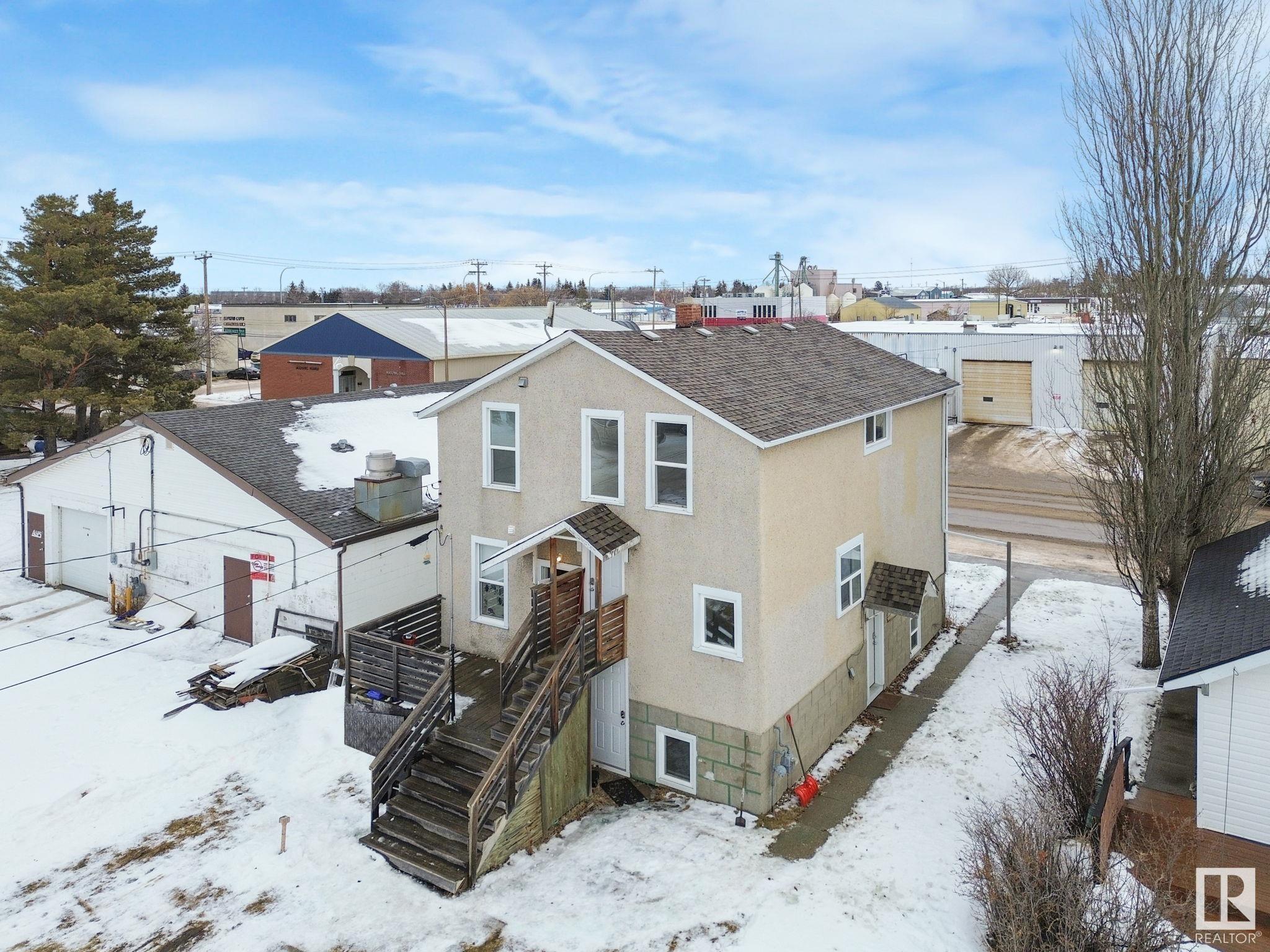      5012 48 ST , Camrose,  ,T4V 1M1 ;  Listing Number: MLS E4418483
