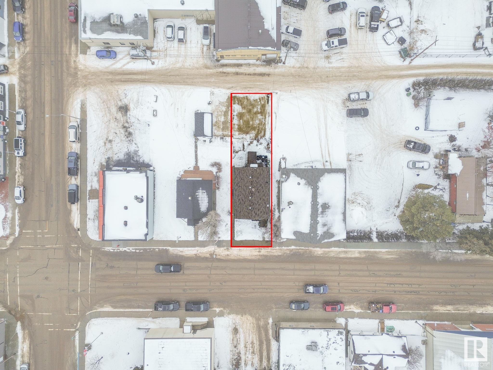      5012 48 ST , Camrose,  ,T4V 1M1 ;  Listing Number: MLS E4418483