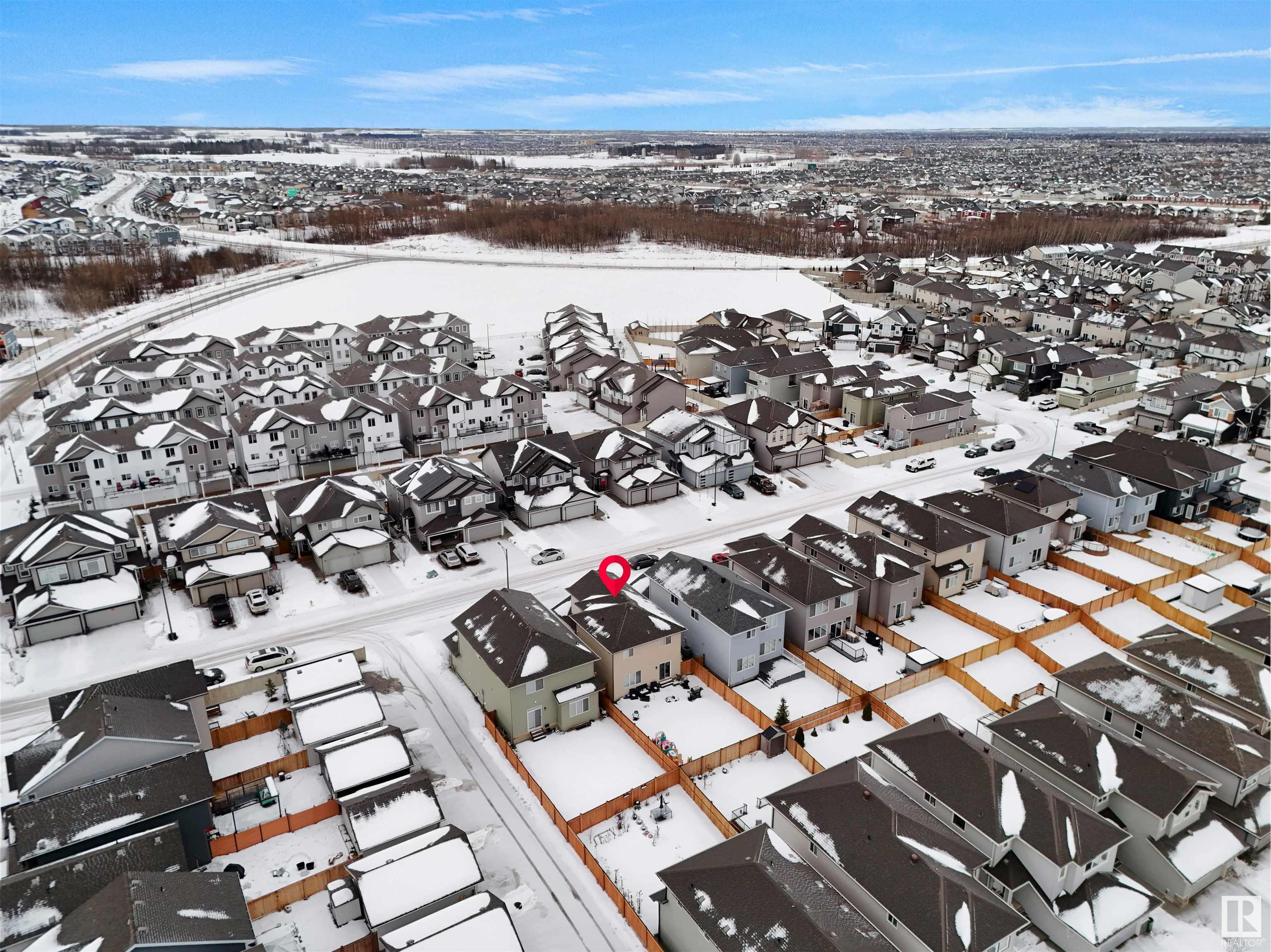      424 40 AV NW , Edmonton,  ,T6T 2G3 ;  Listing Number: MLS E4418484